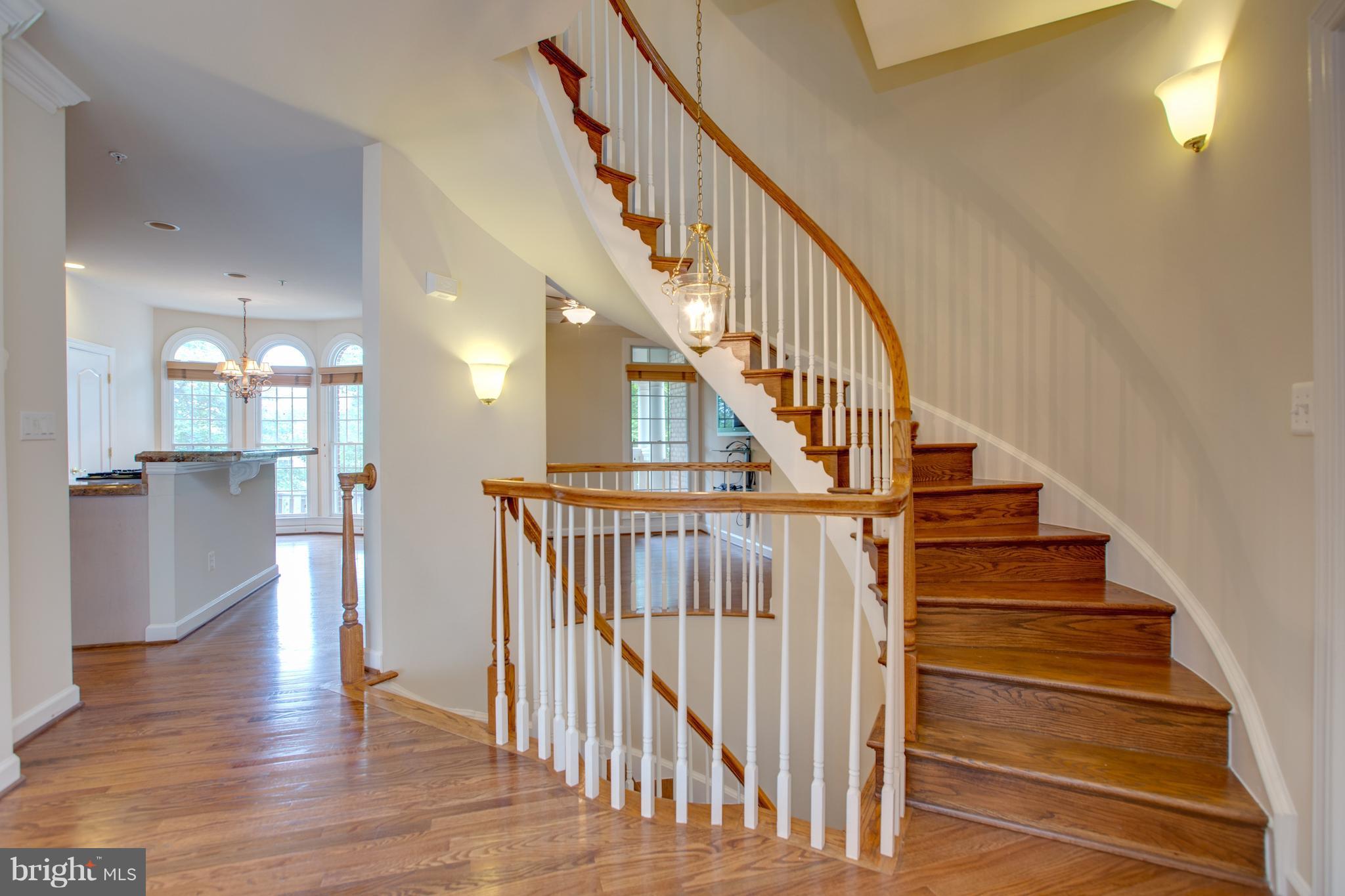 MCLEAN PLACE TOWNHOME - Residential Lease