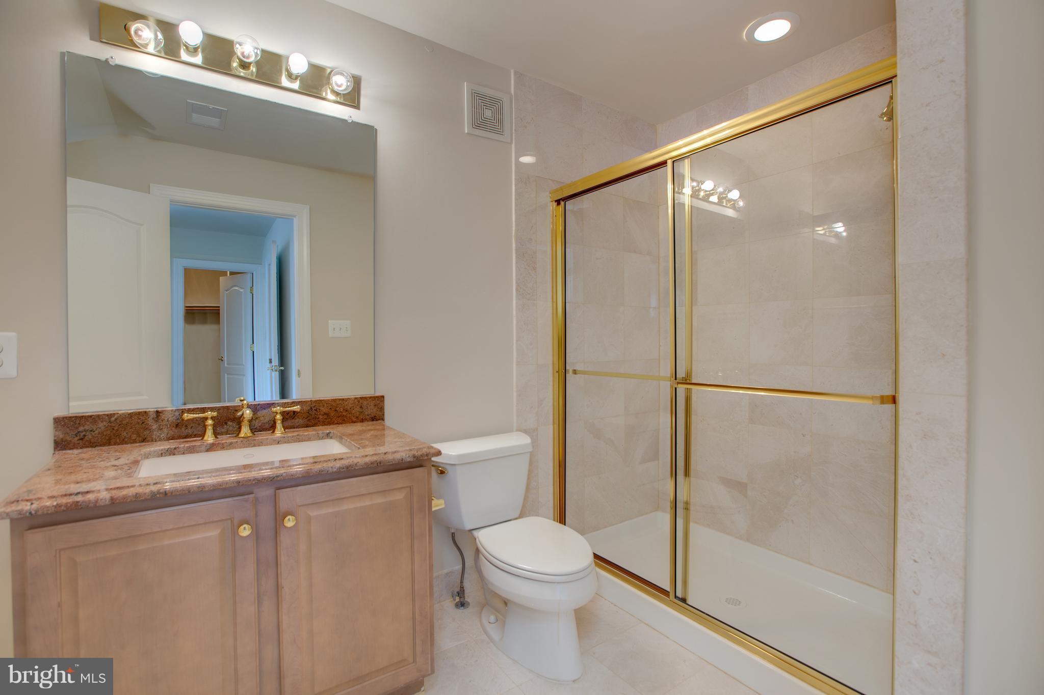 MCLEAN PLACE TOWNHOME - Residential Lease