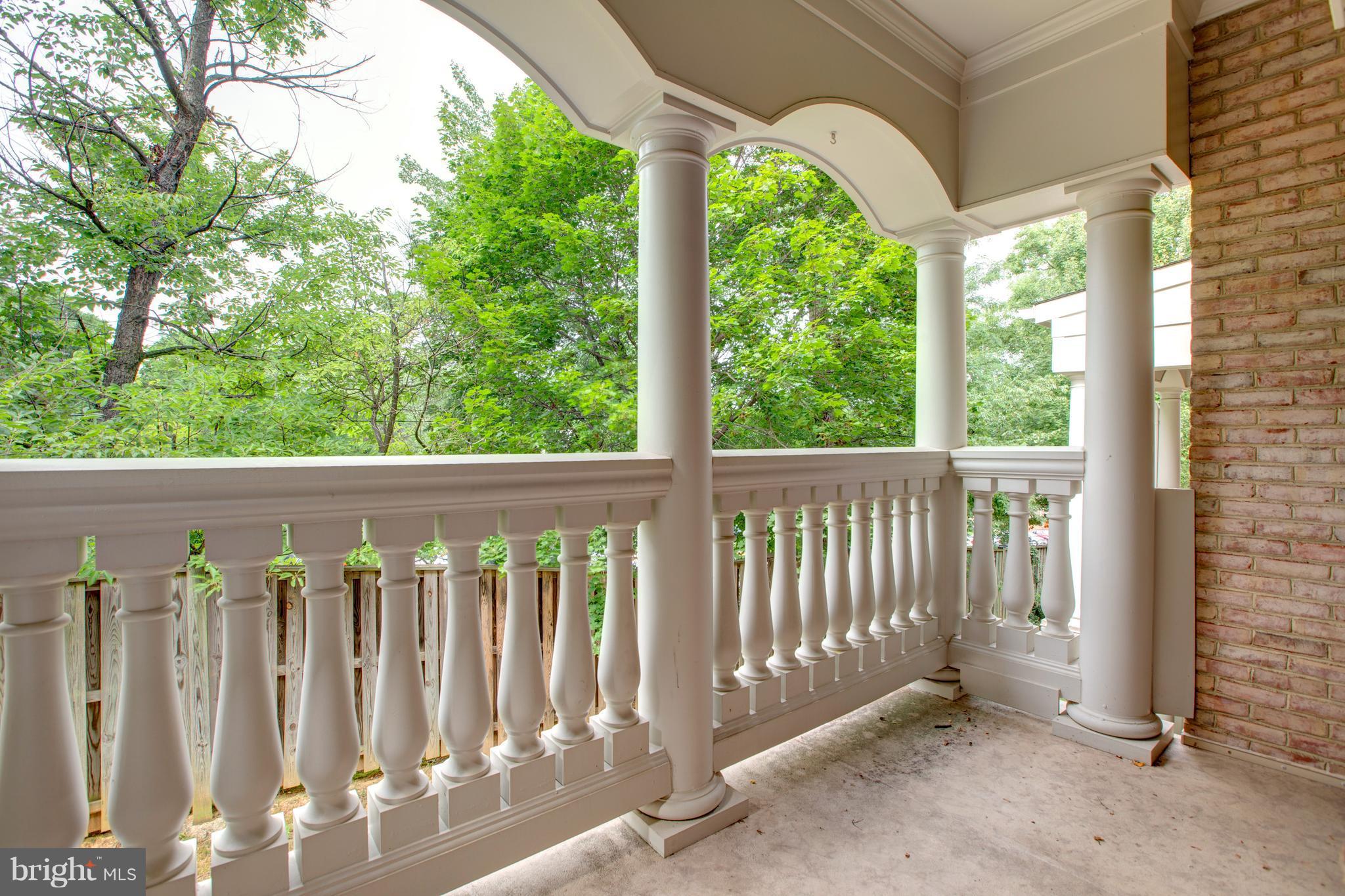 MCLEAN PLACE TOWNHOME - Residential Lease