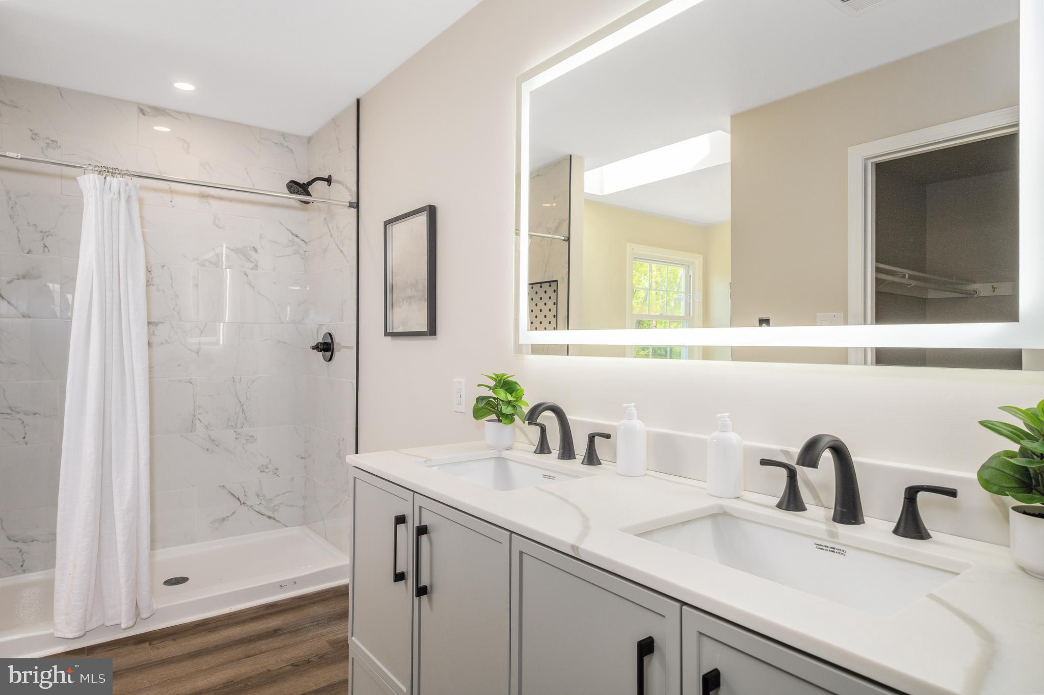 RED WILLOW - Residential