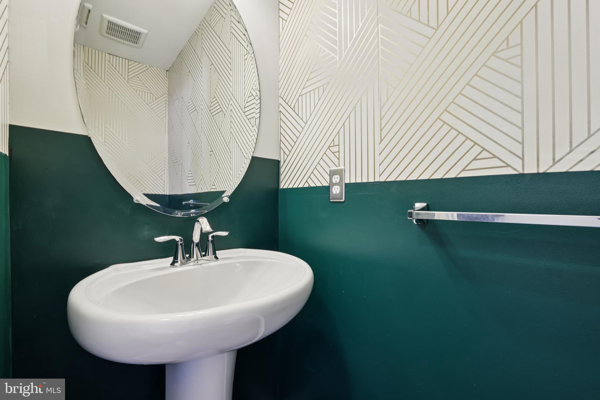 RED OAK CROSSING - Residential