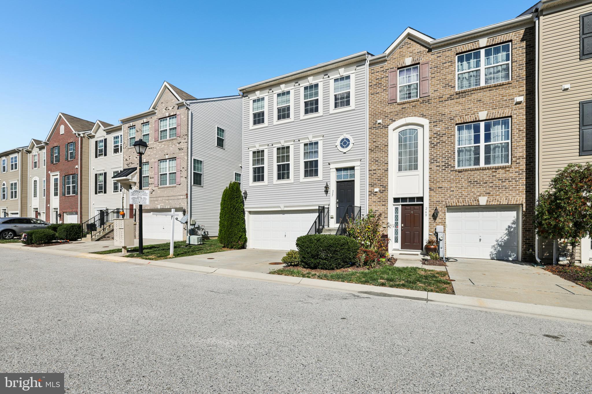 RED OAK CROSSING - Residential