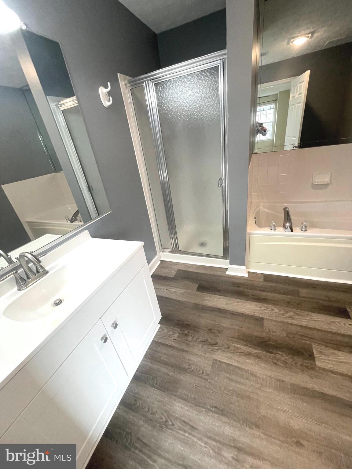 COVINGTON CONDOMINIUMS - Residential