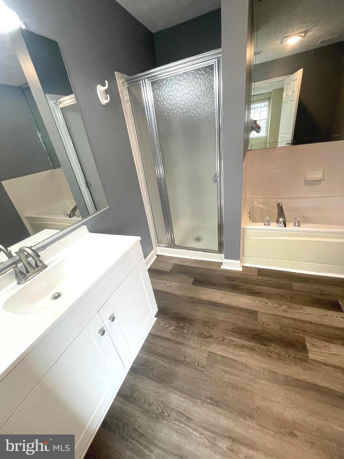 COVINGTON CONDOMINIUMS - Residential