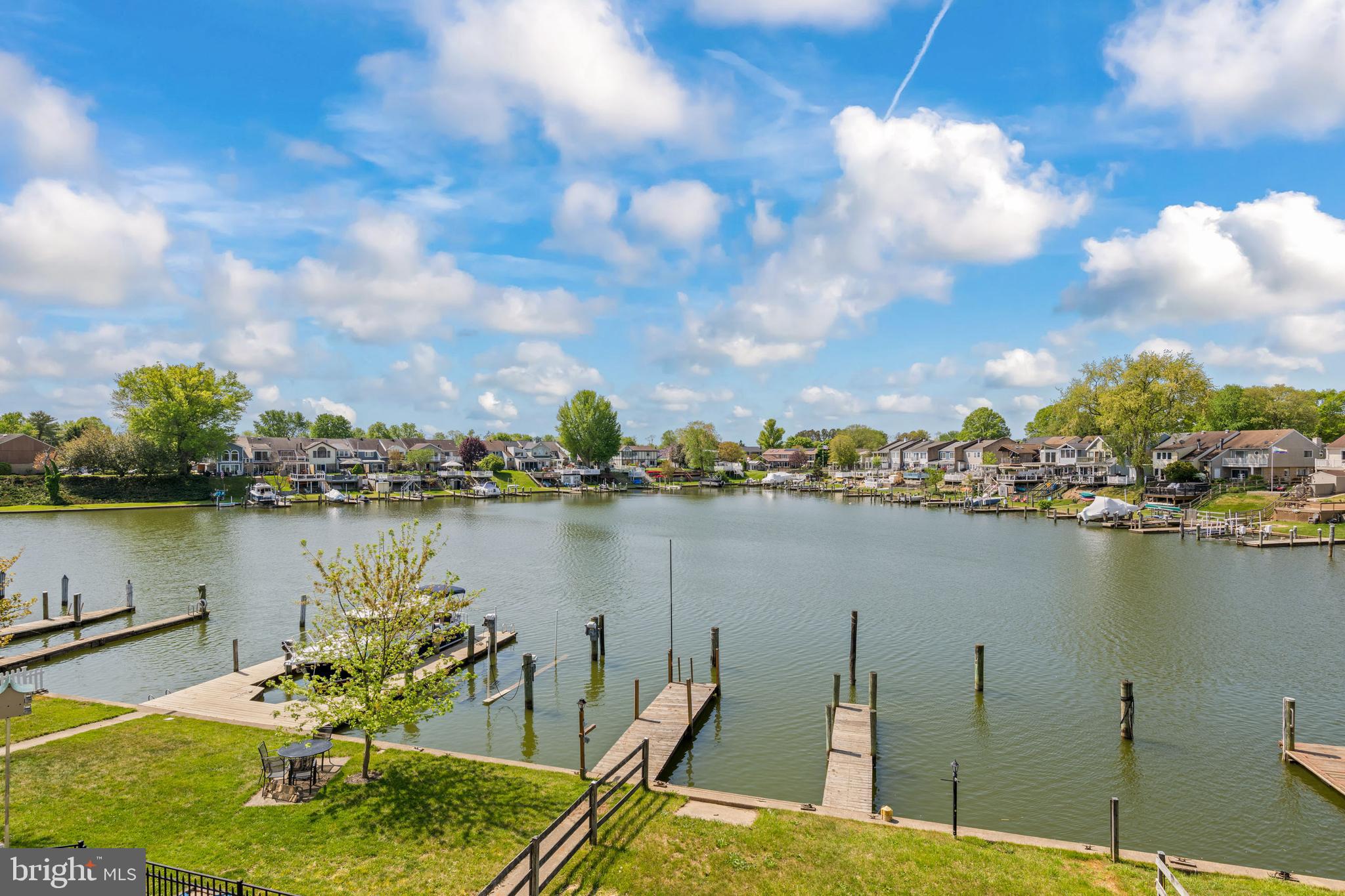 RUMSEY ISLAND - Residential