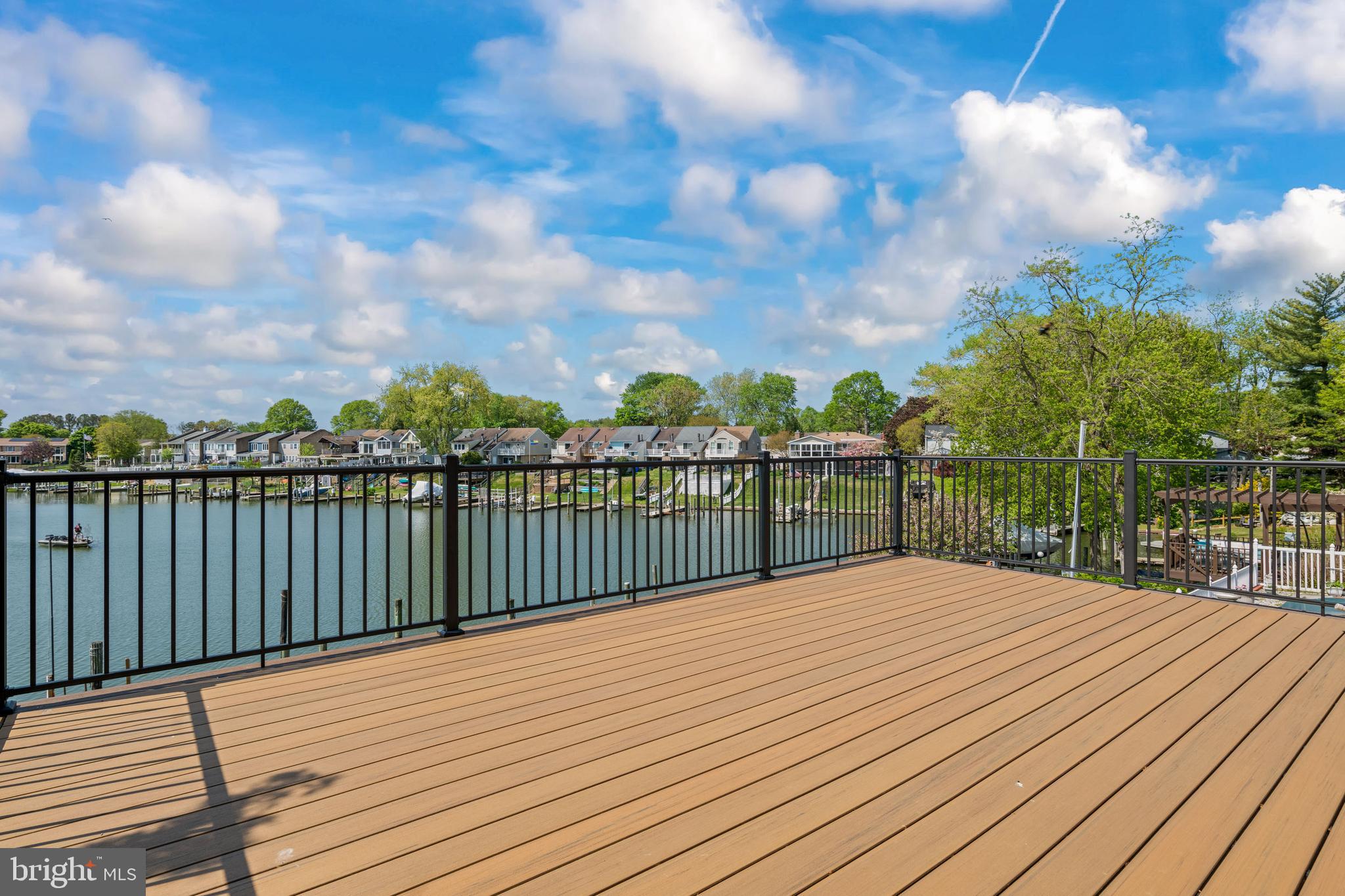 RUMSEY ISLAND - Residential