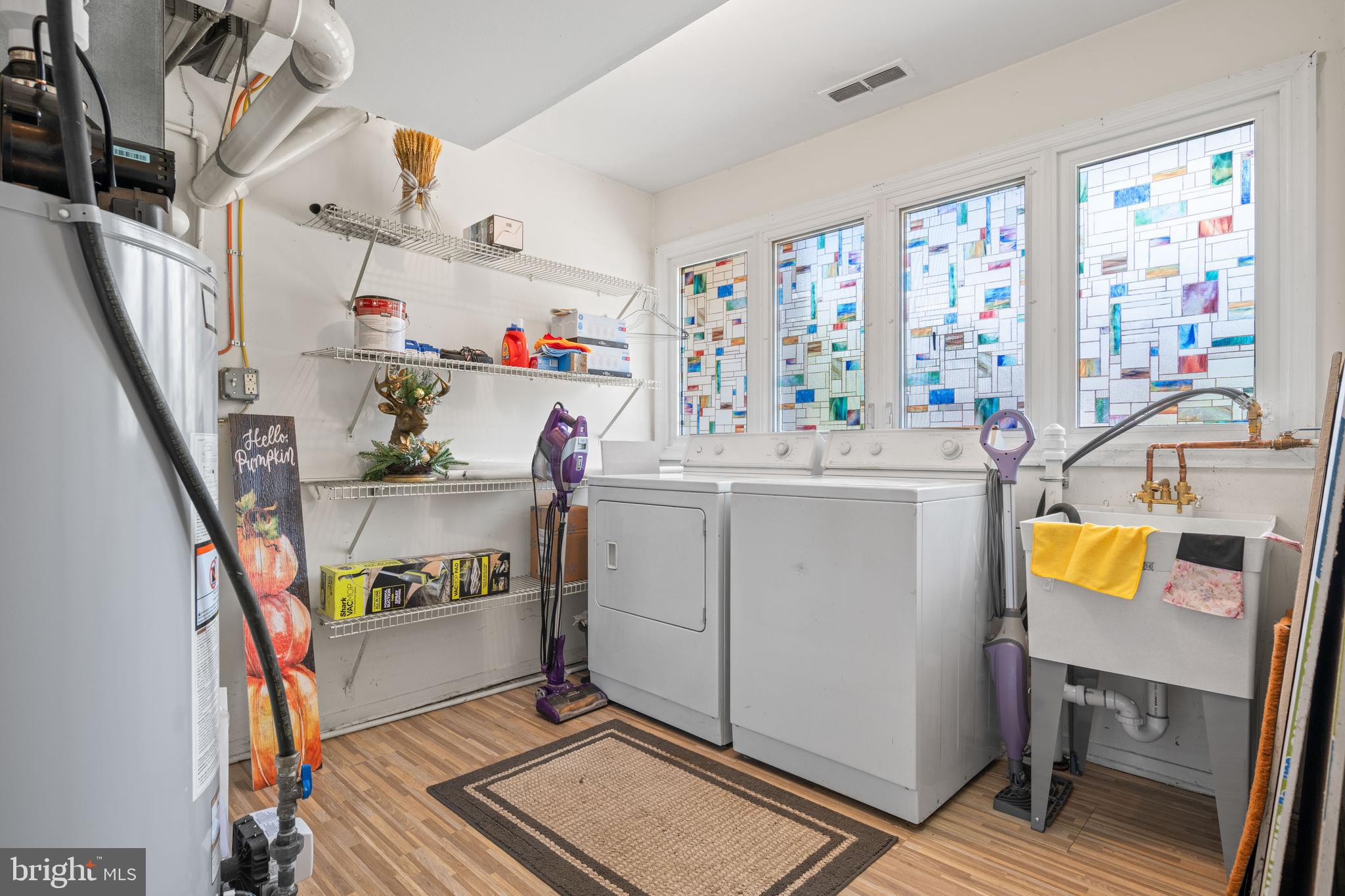 RUMSEY ISLAND - Residential