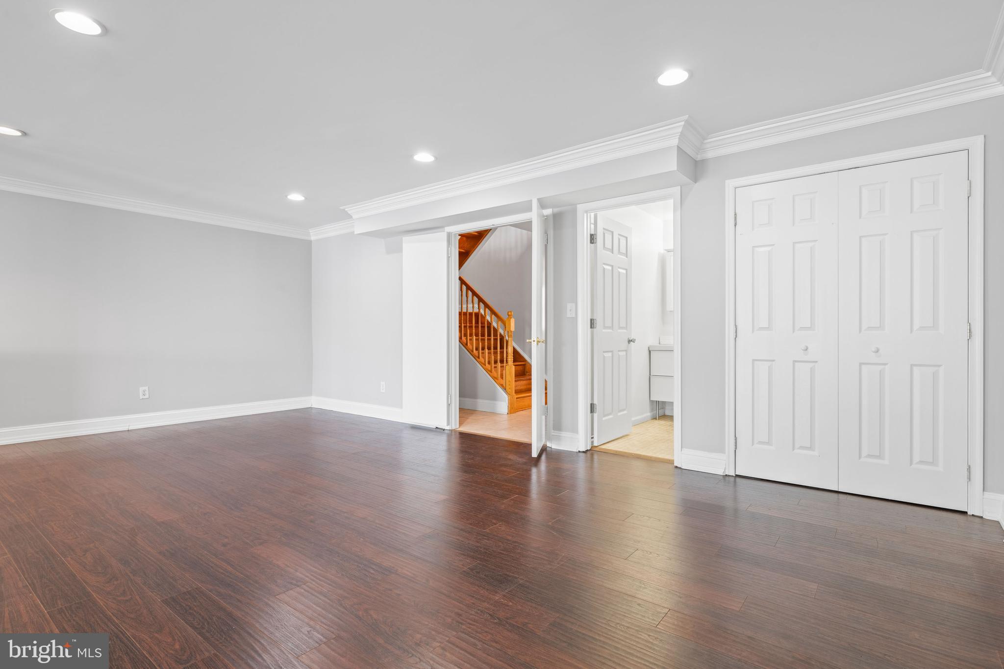 RUMSEY ISLAND - Residential