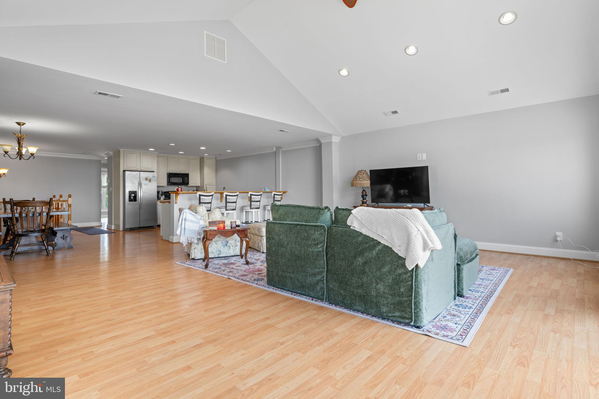 RUMSEY ISLAND - Residential