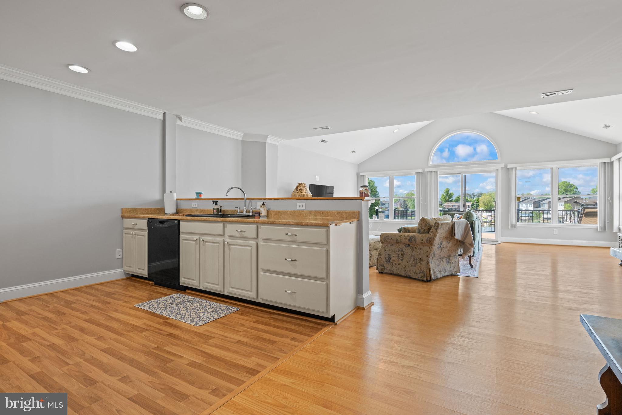 RUMSEY ISLAND - Residential