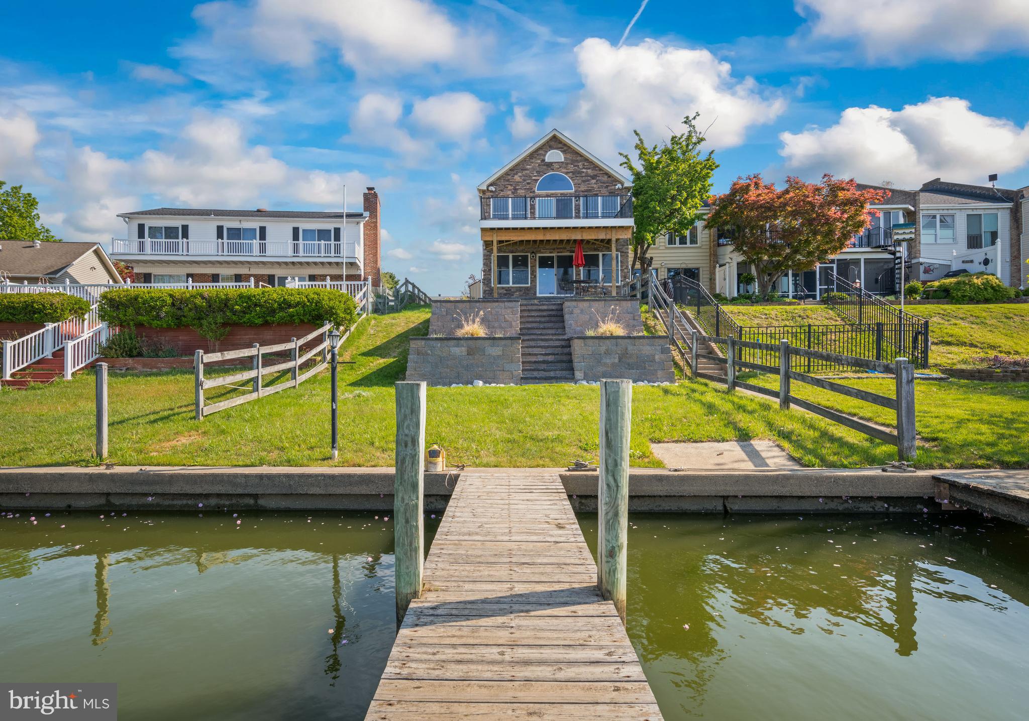 RUMSEY ISLAND - Residential
