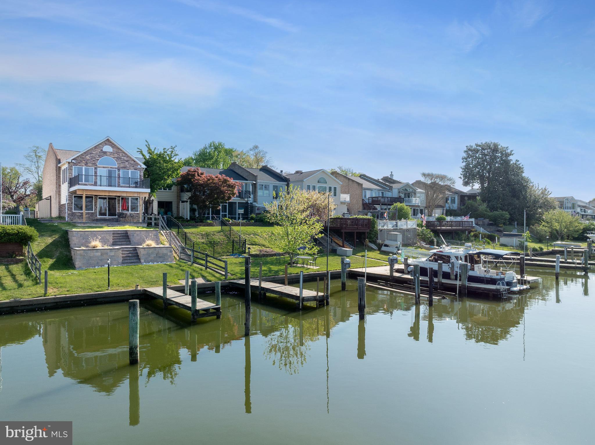 RUMSEY ISLAND - Residential