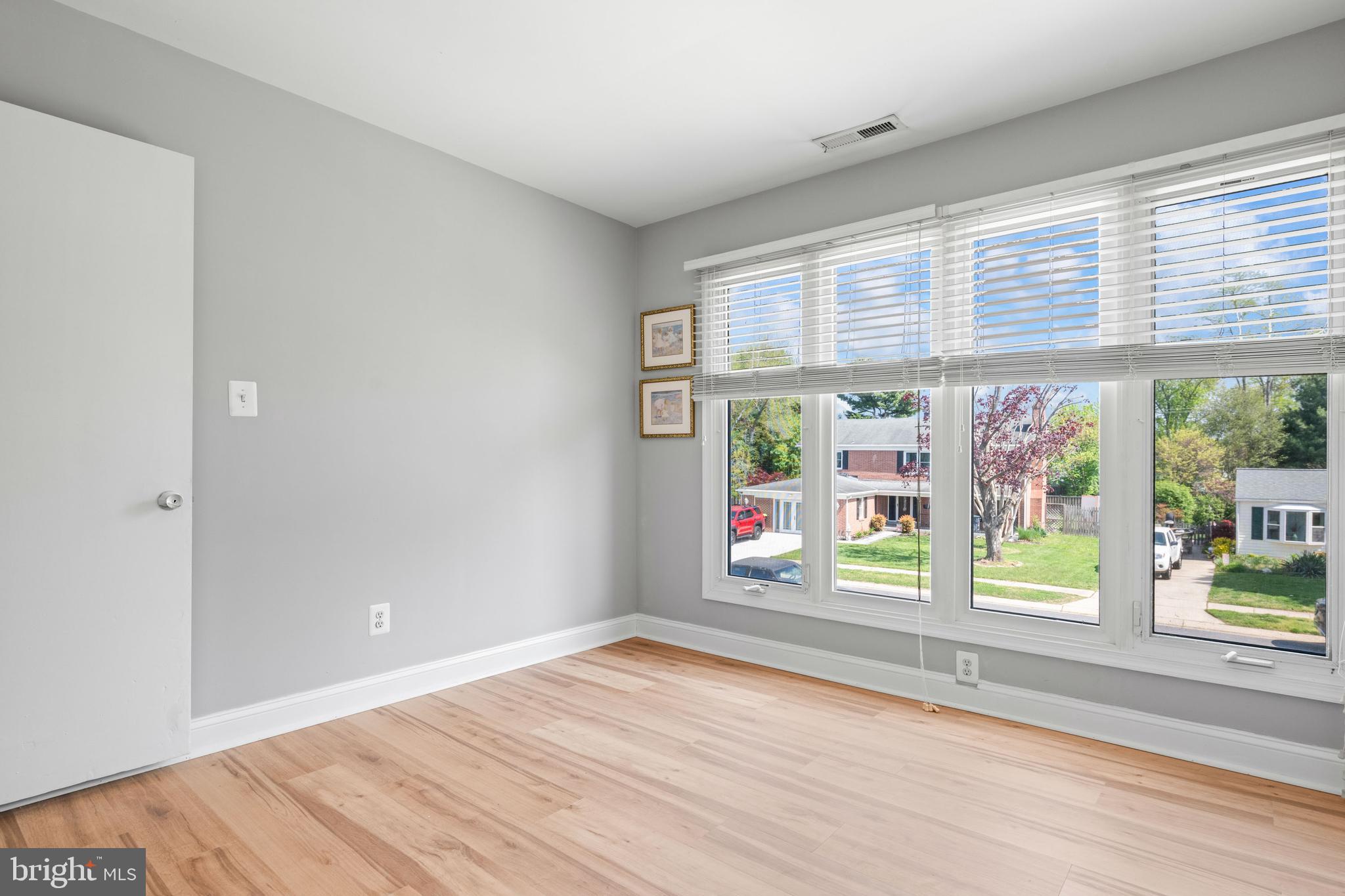 RUMSEY ISLAND - Residential