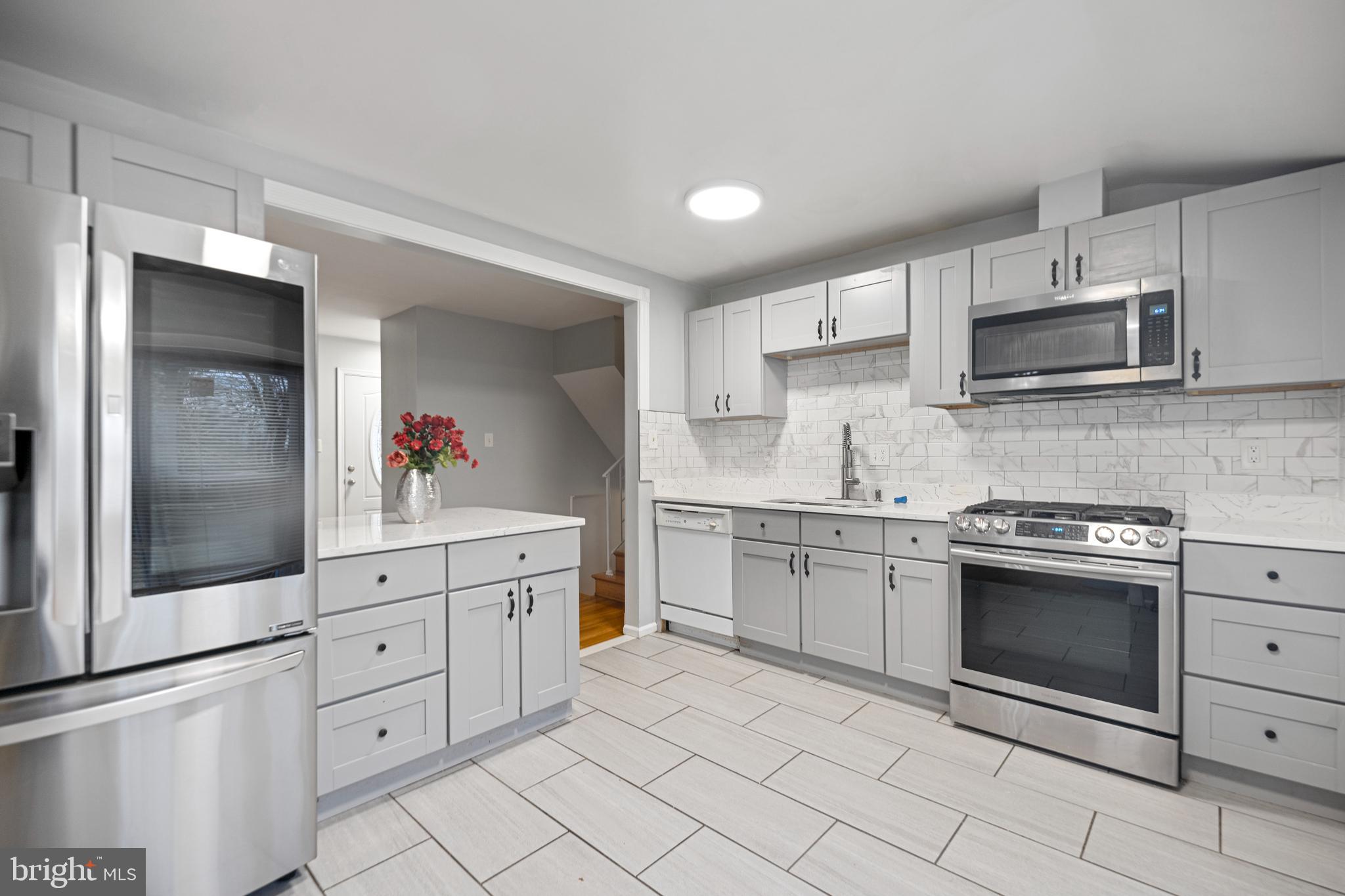 WHEATON WOODS - Residential Lease