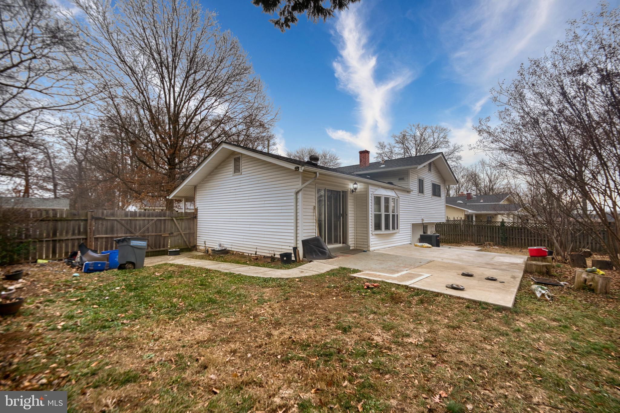 WHEATON WOODS - Residential Lease