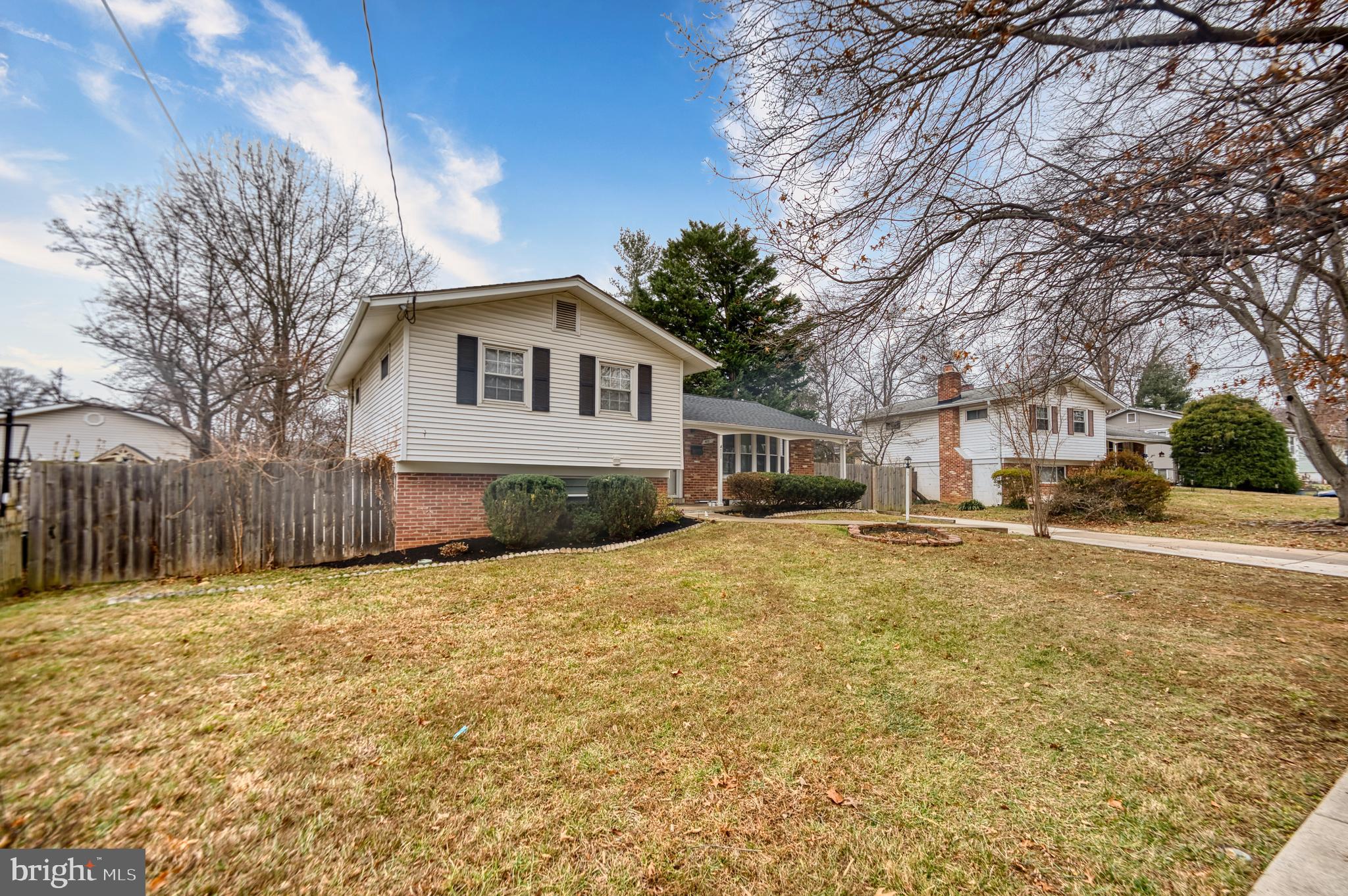 4111 LANDGREEN STREET