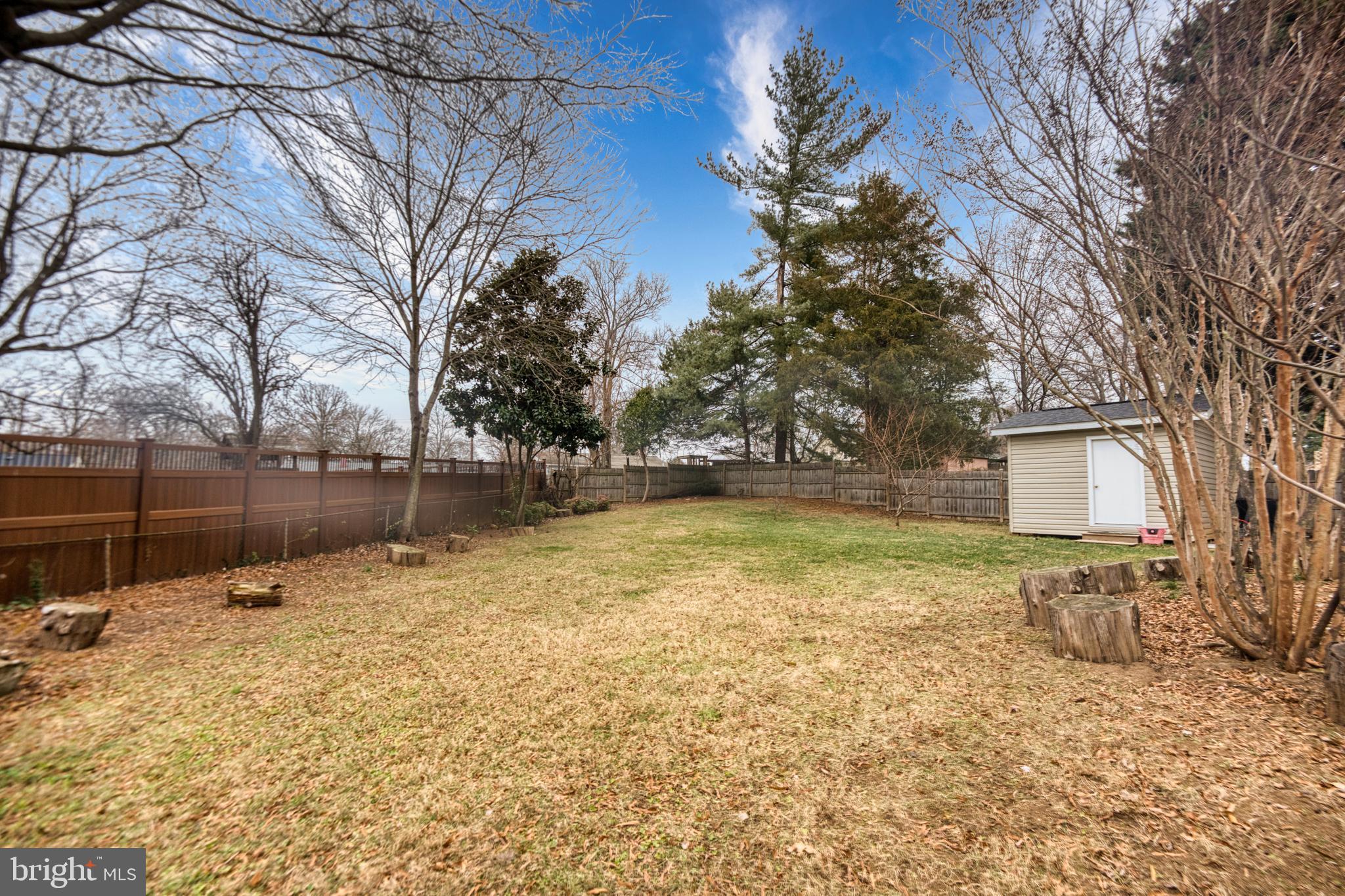 WHEATON WOODS - Residential Lease