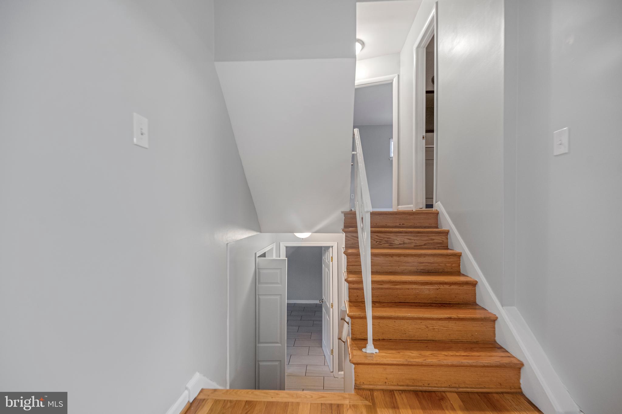 WHEATON WOODS - Residential Lease