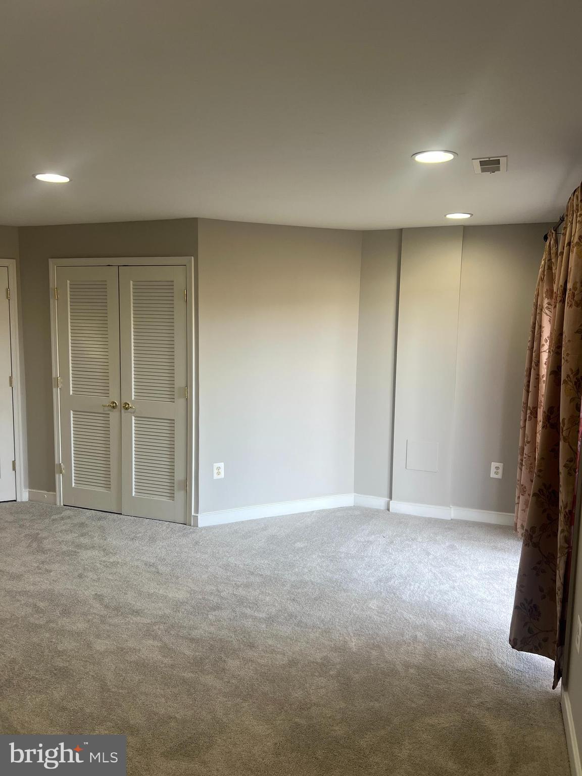 BRIGHTWOOD FOREST - Residential Lease