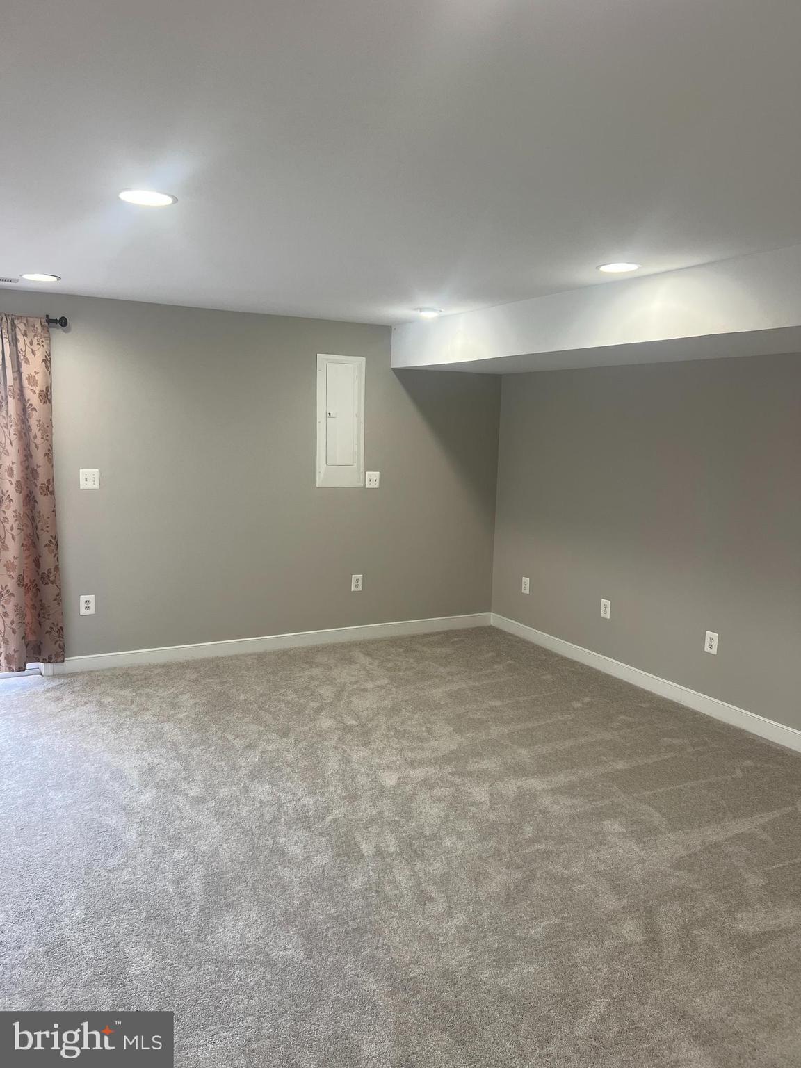 BRIGHTWOOD FOREST - Residential Lease