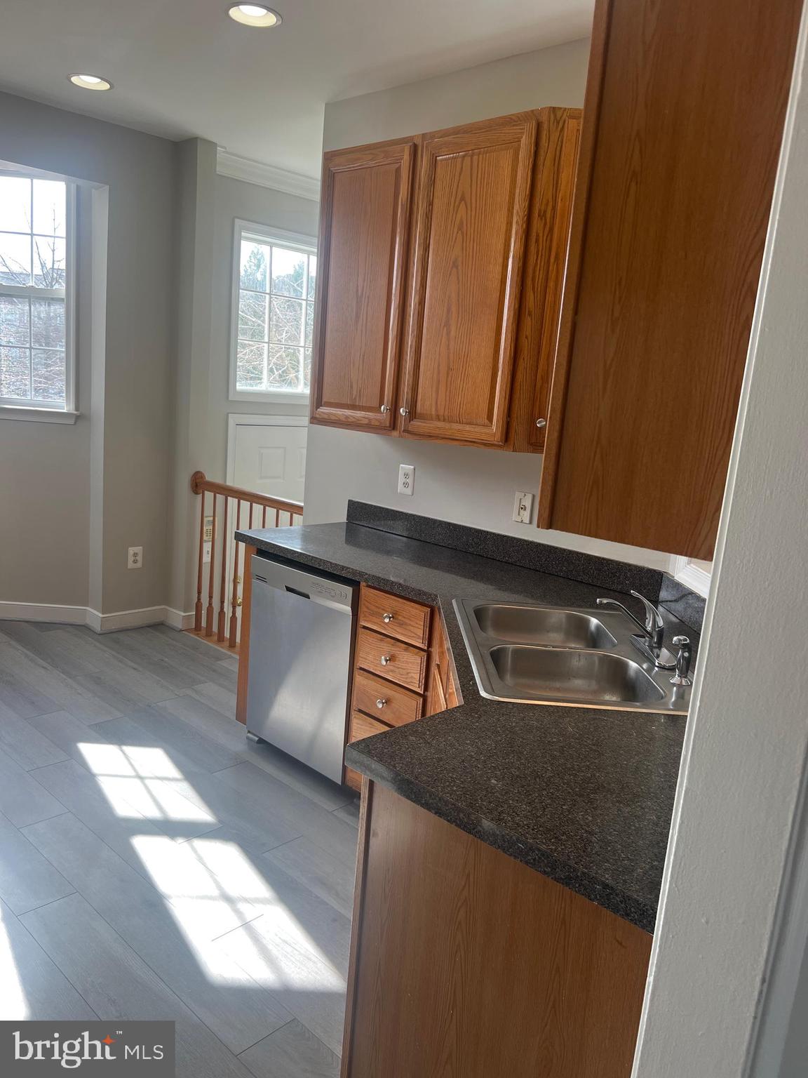 BRIGHTWOOD FOREST - Residential Lease