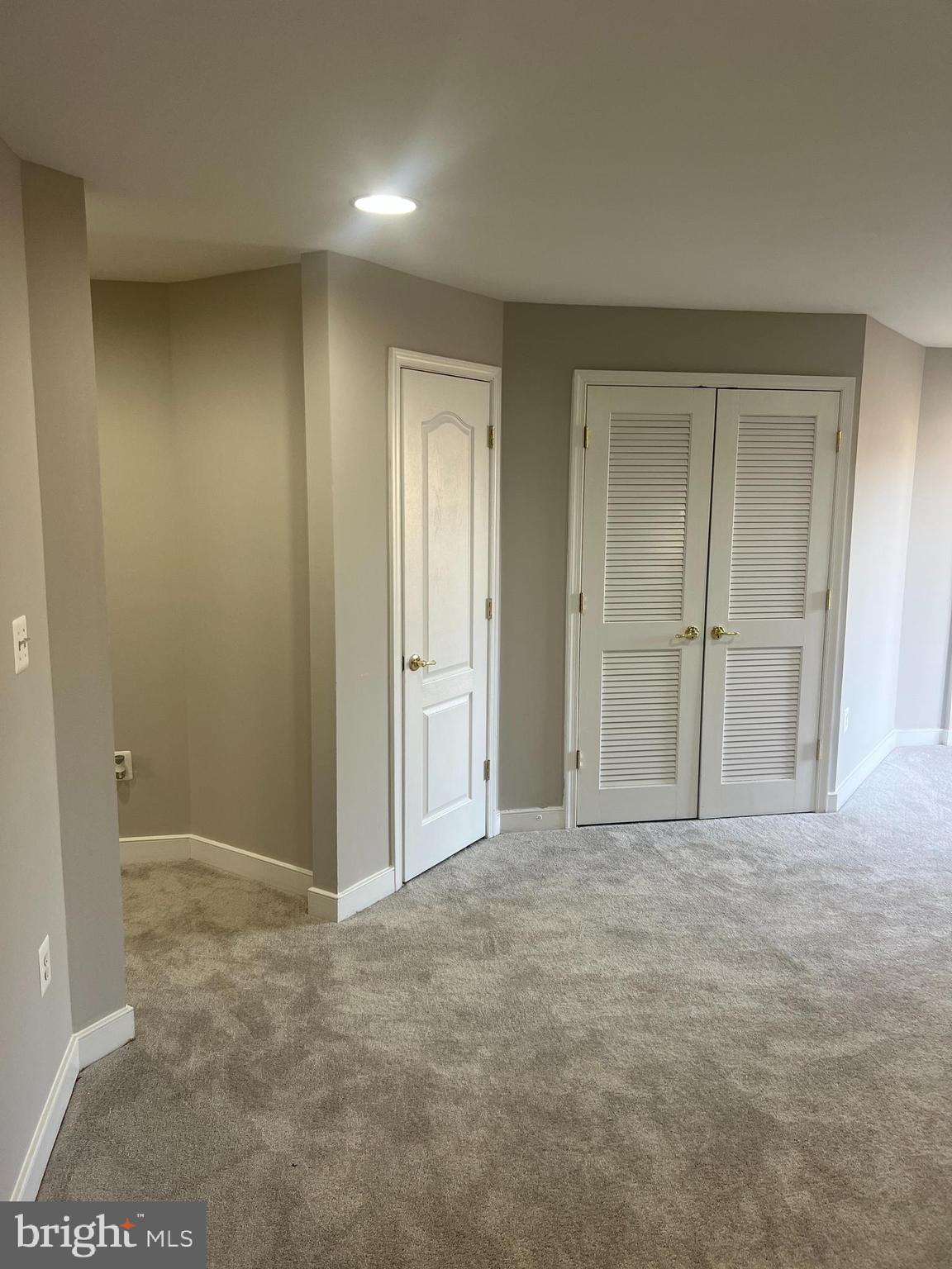 BRIGHTWOOD FOREST - Residential Lease