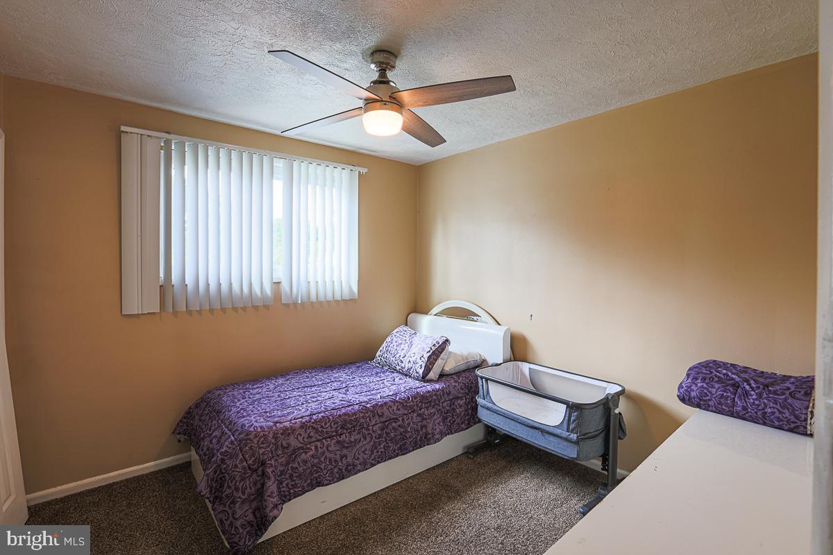 CROSS COUNTRY - Residential