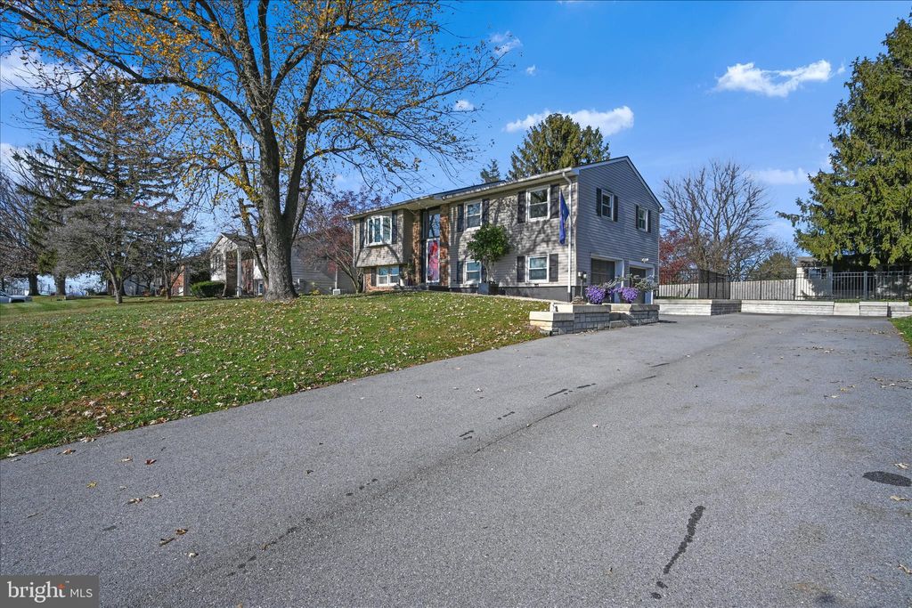 Photo of 2169 Long Lane, LEBANON, PA 17046 (MLS # PALN2023878)
