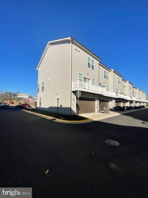 HIGHLANDER PARK - Residential