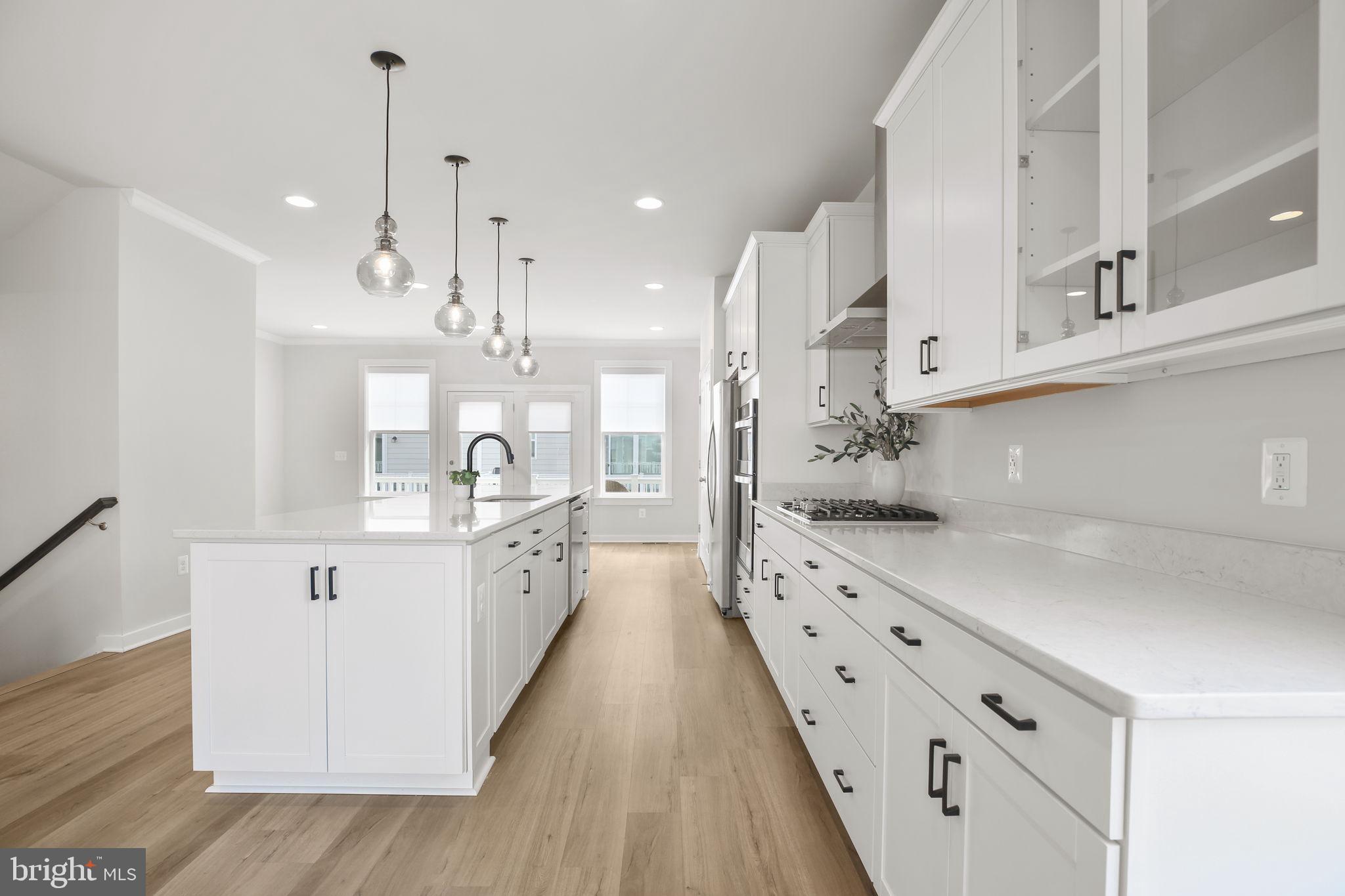 HIGHLANDER PARK - Residential