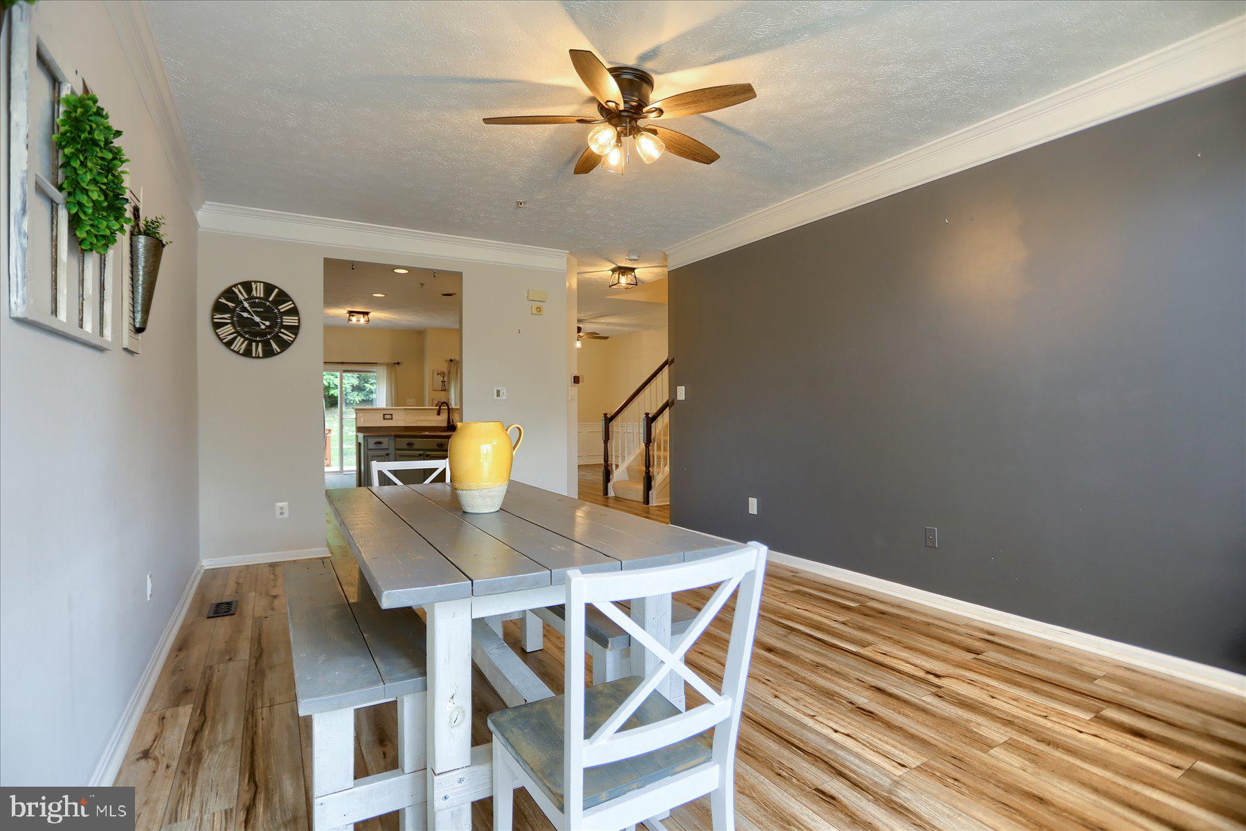 105 RUSTIC COURT