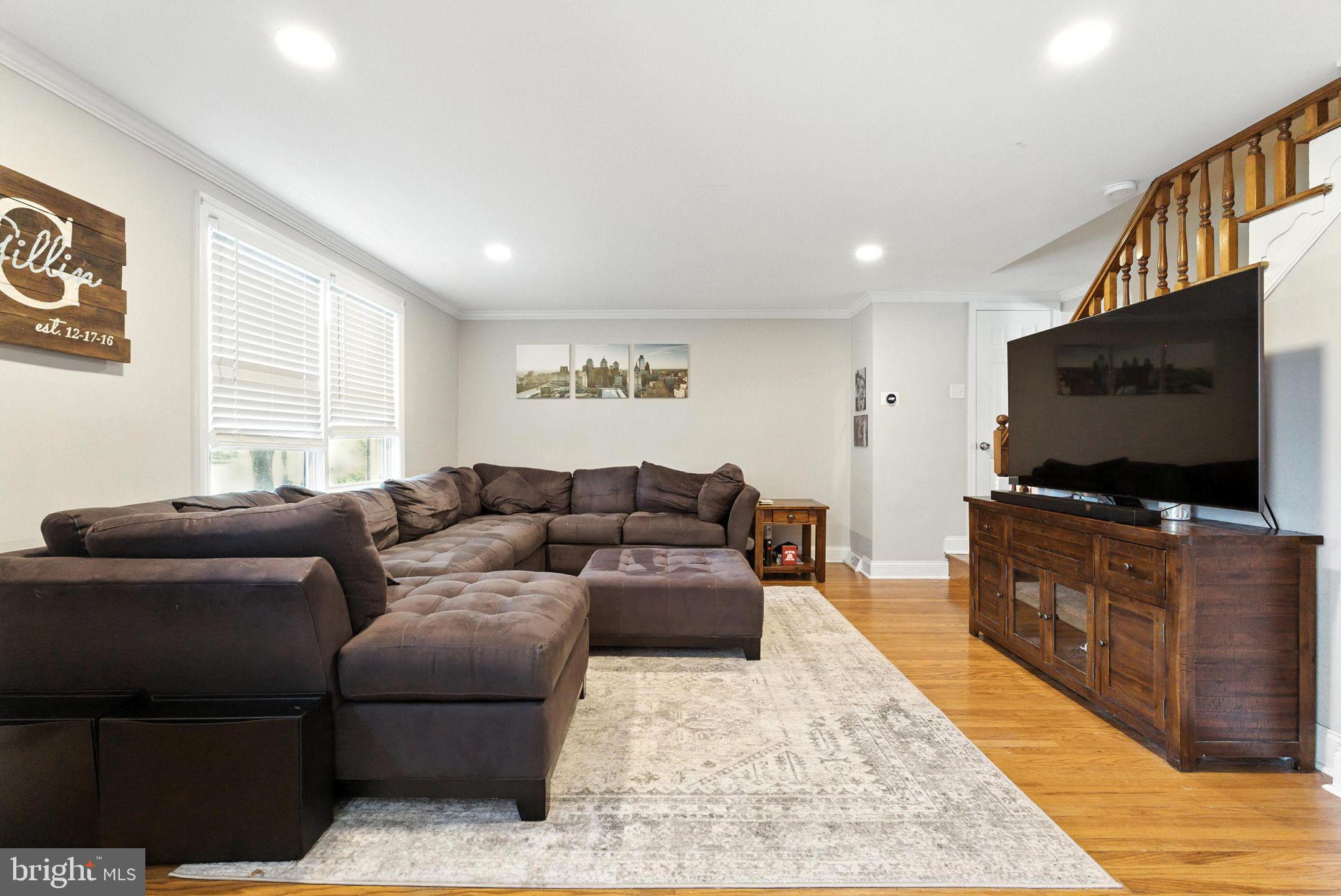 421 COLONIAL PARK DRIVE