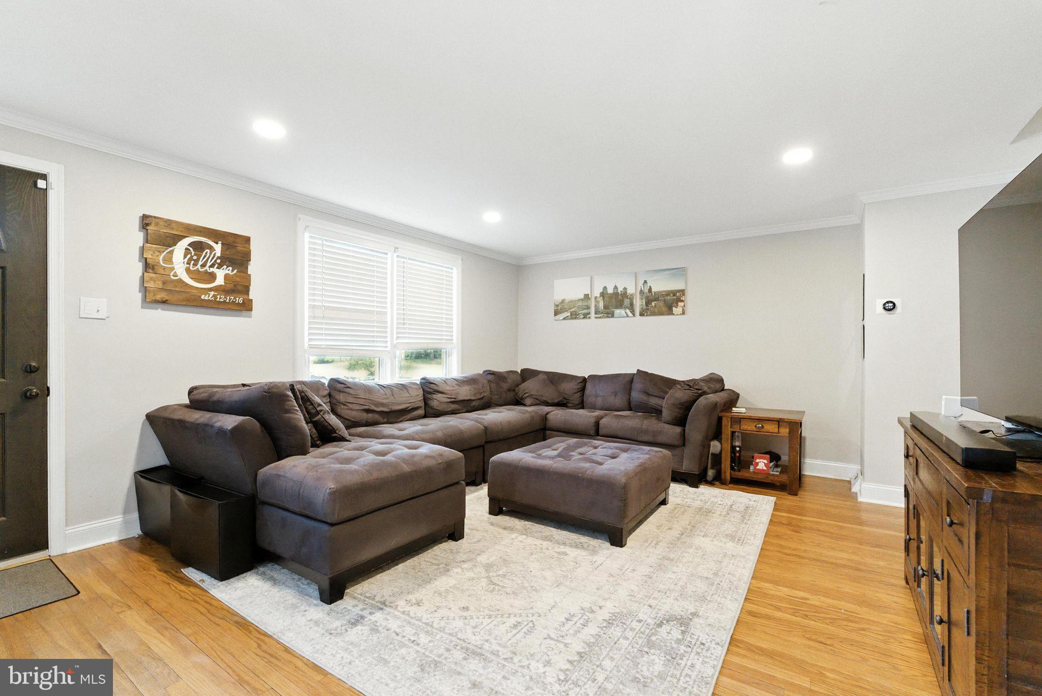 421 COLONIAL PARK DRIVE