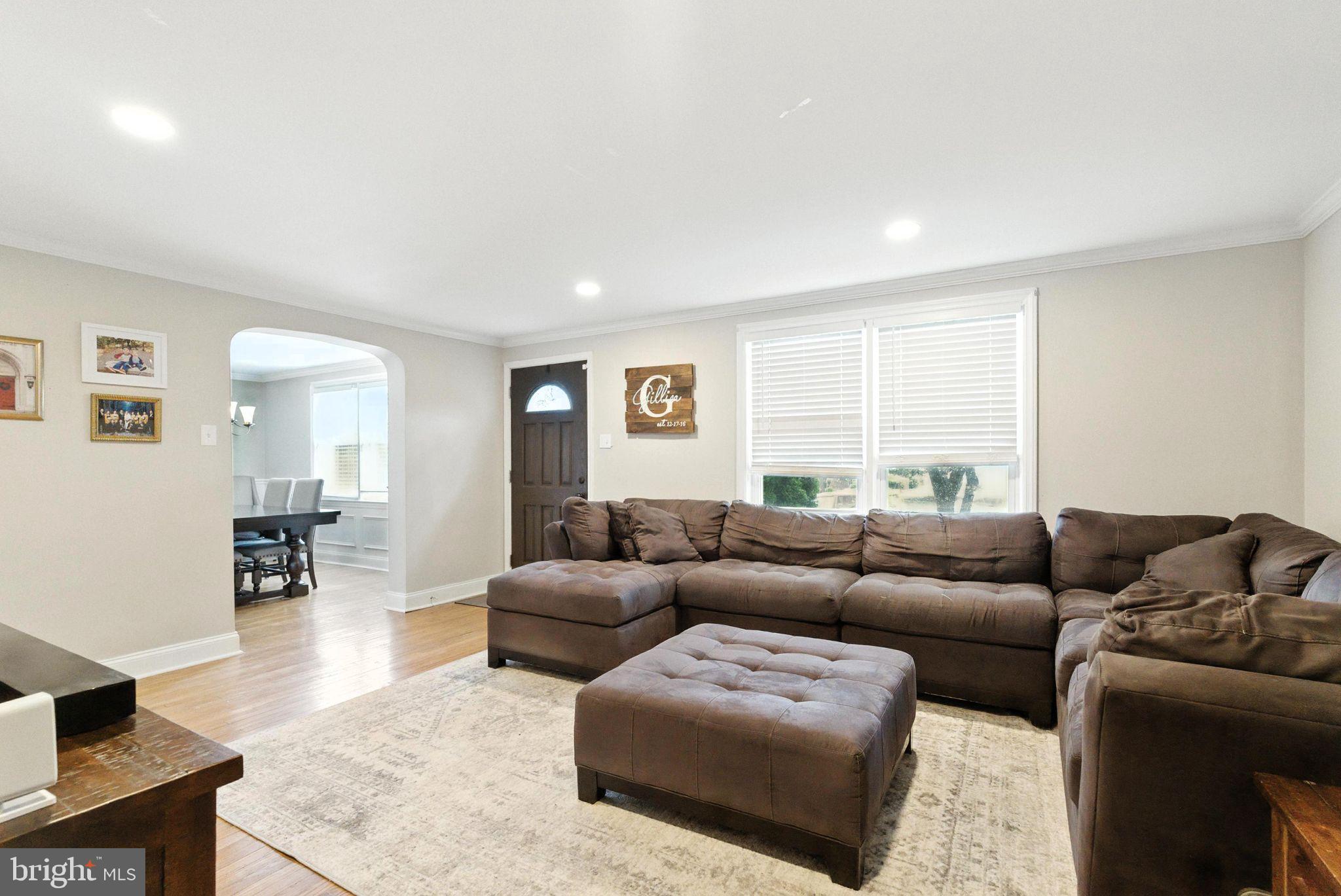 421 COLONIAL PARK DRIVE