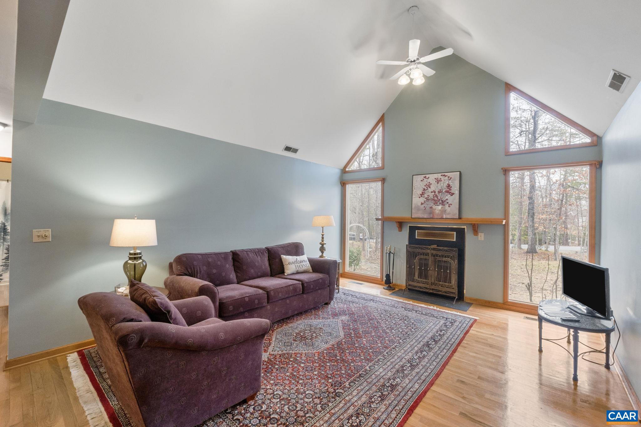 LAKE MONTICELLO - Residential