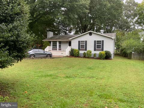 Homes For Sale - 236 Cedar Avenue<br/> COLONIAL BEACH, VA 22443