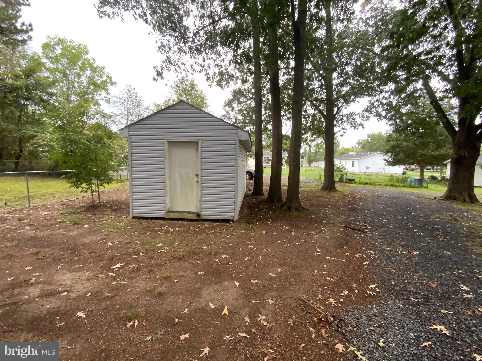 BLUFF POINT - Residential