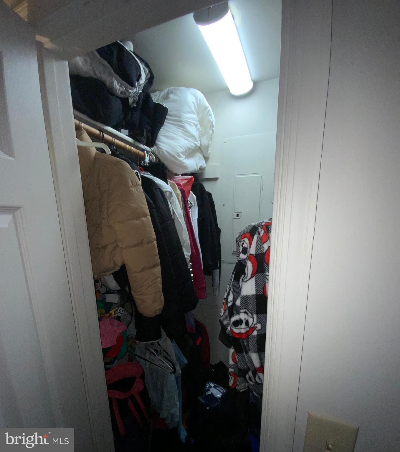 BLUFF POINT - Residential