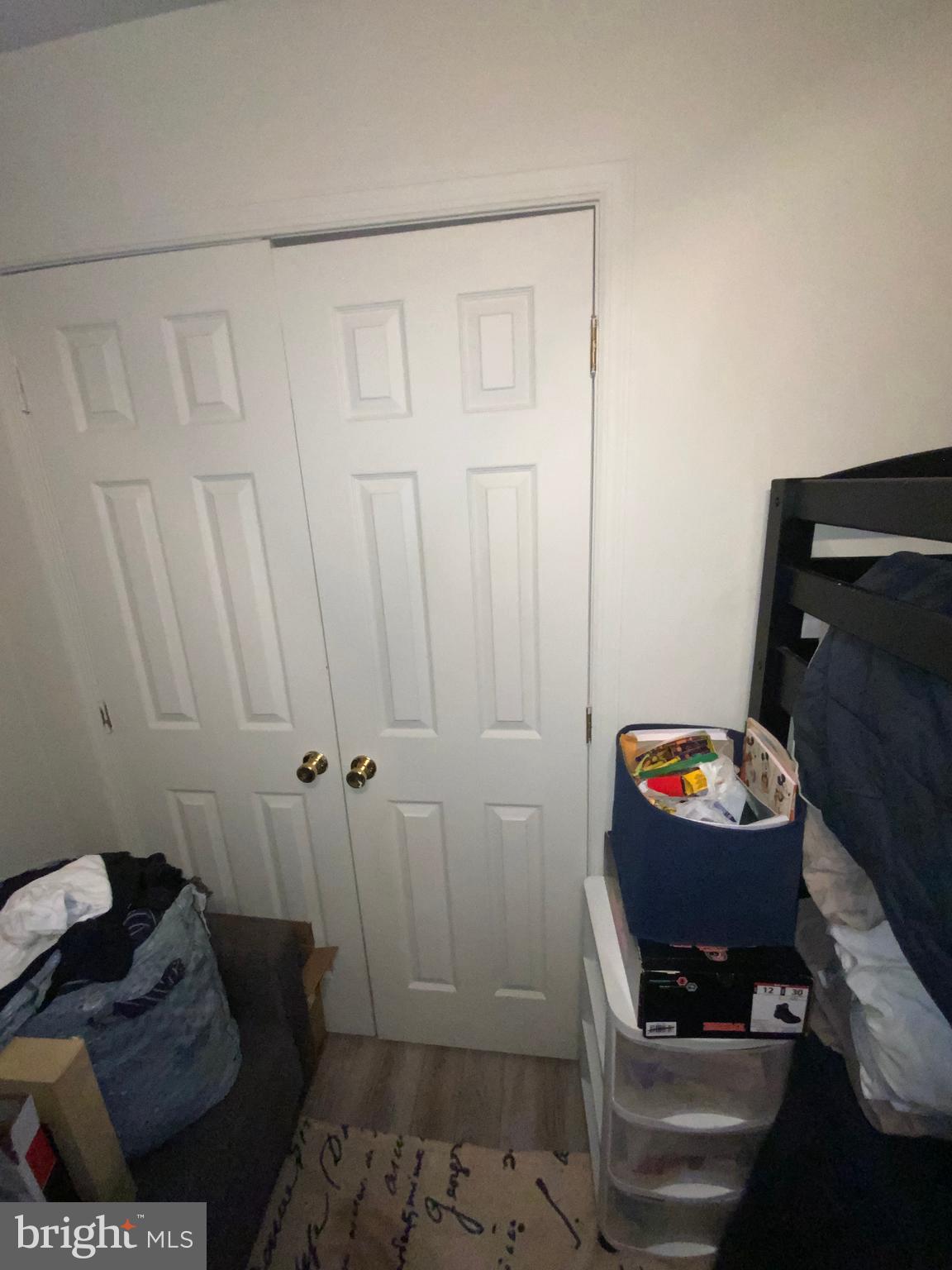 BLUFF POINT - Residential