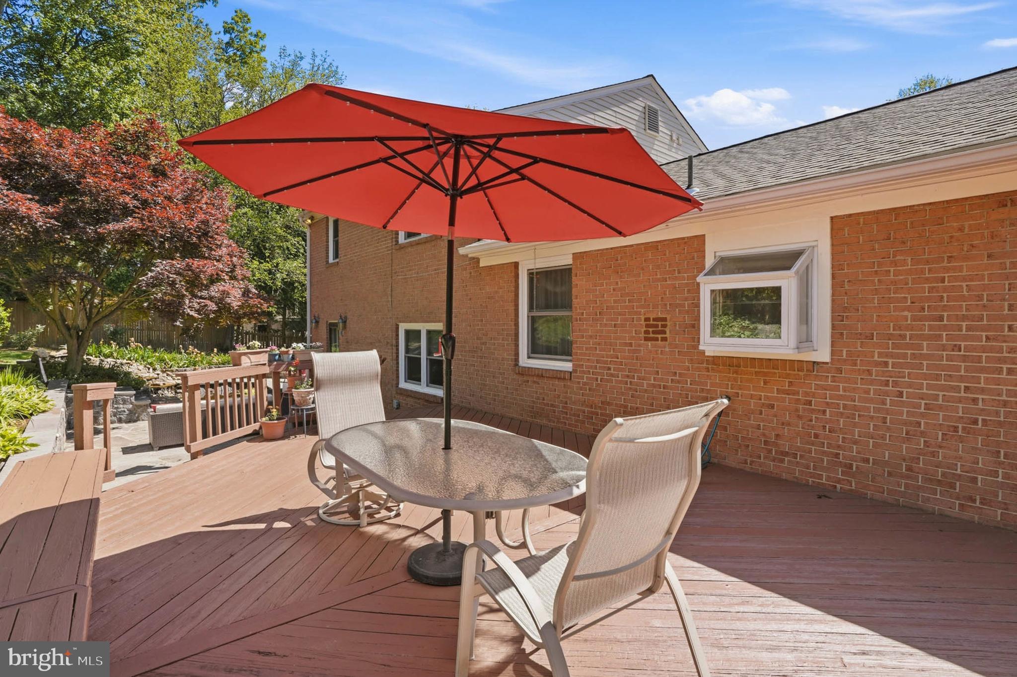 LAYTONSVILLE OUTSIDE - Residential