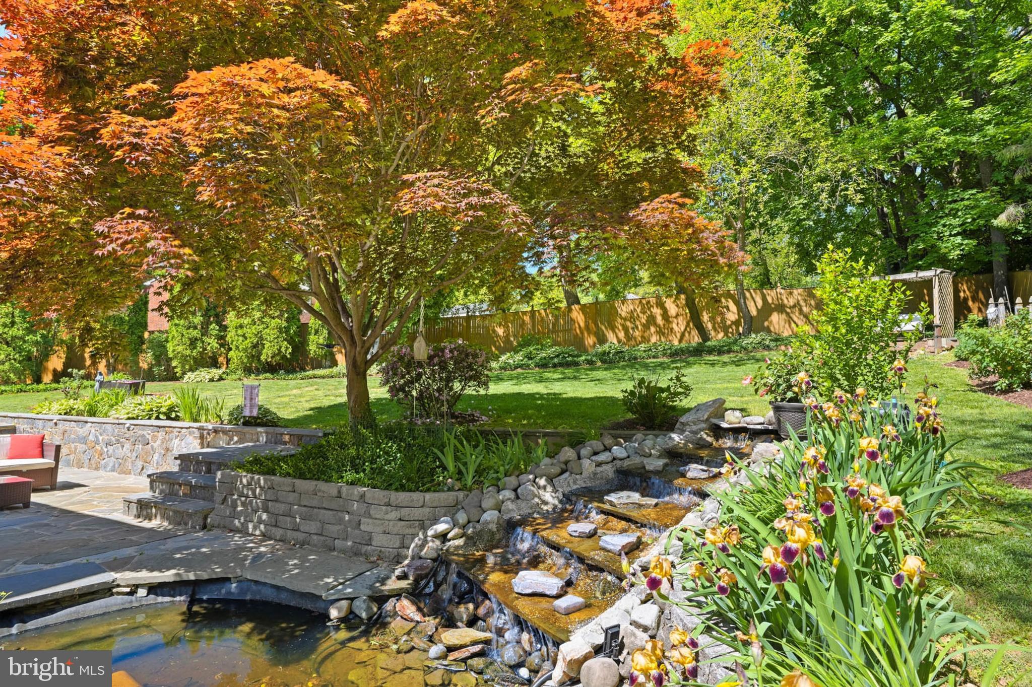 LAYTONSVILLE OUTSIDE - Residential