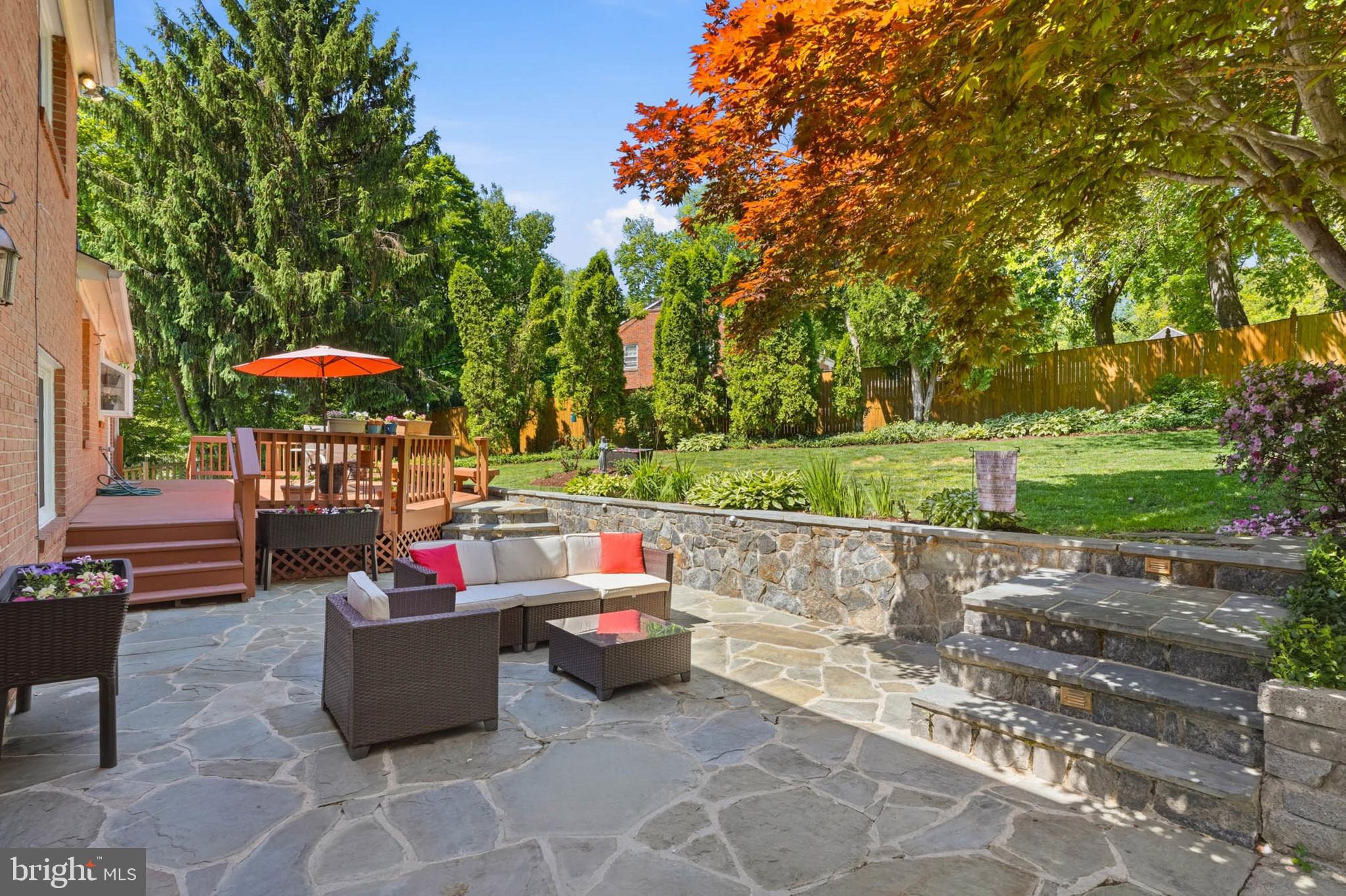 LAYTONSVILLE OUTSIDE - Residential
