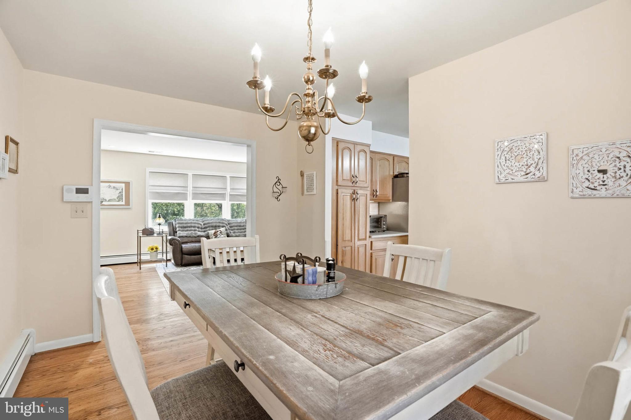 LAYTONSVILLE OUTSIDE - Residential