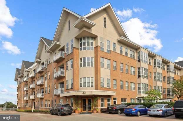 PIERSIDE AT HARBORVIEW - Residential Lease
