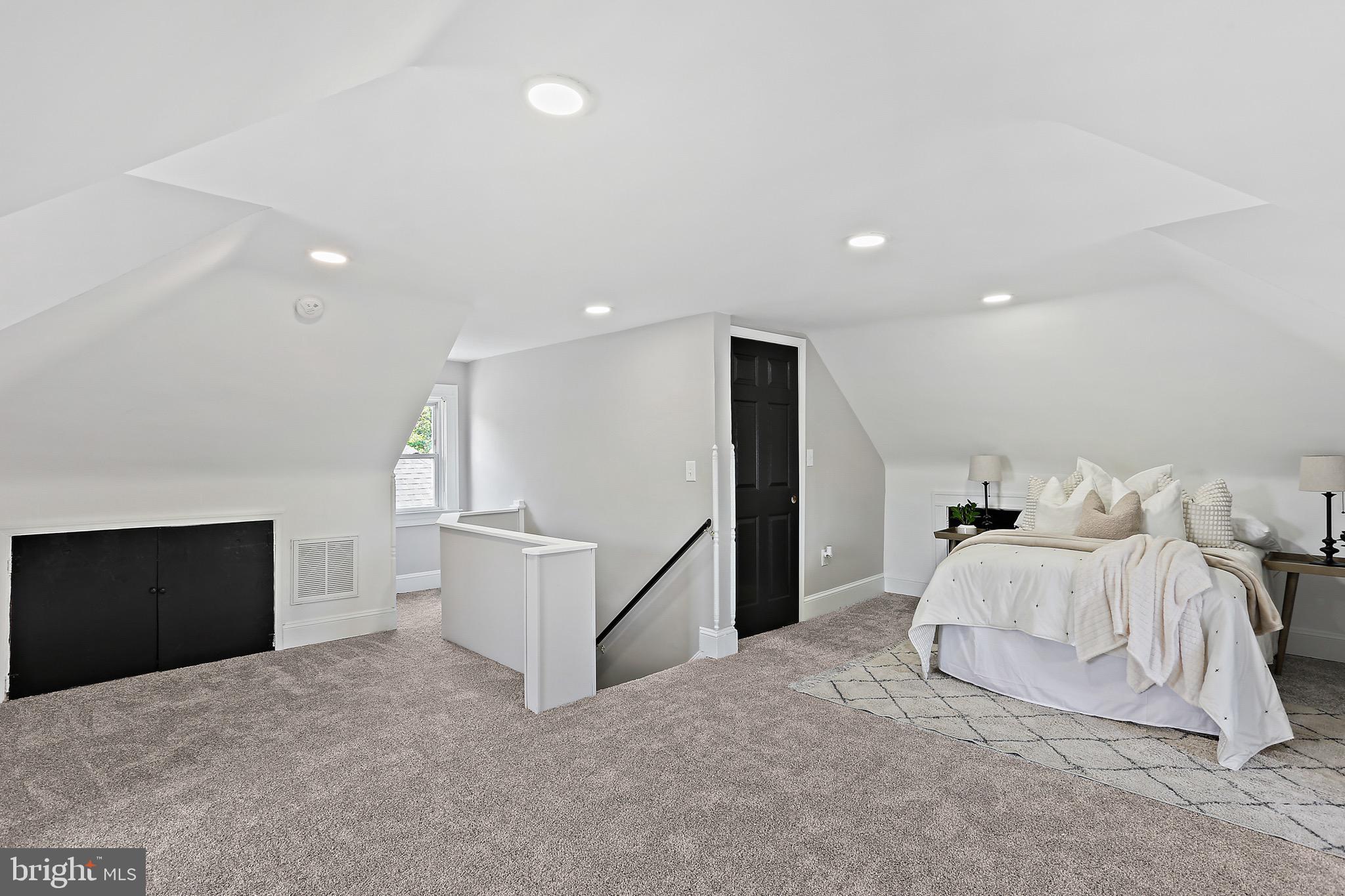 WINSTON GOVANS - Residential