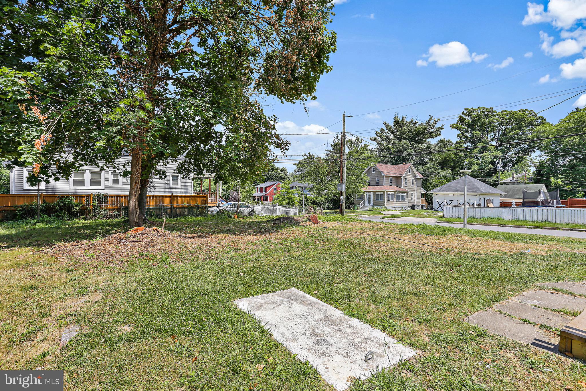 WINSTON GOVANS - Residential