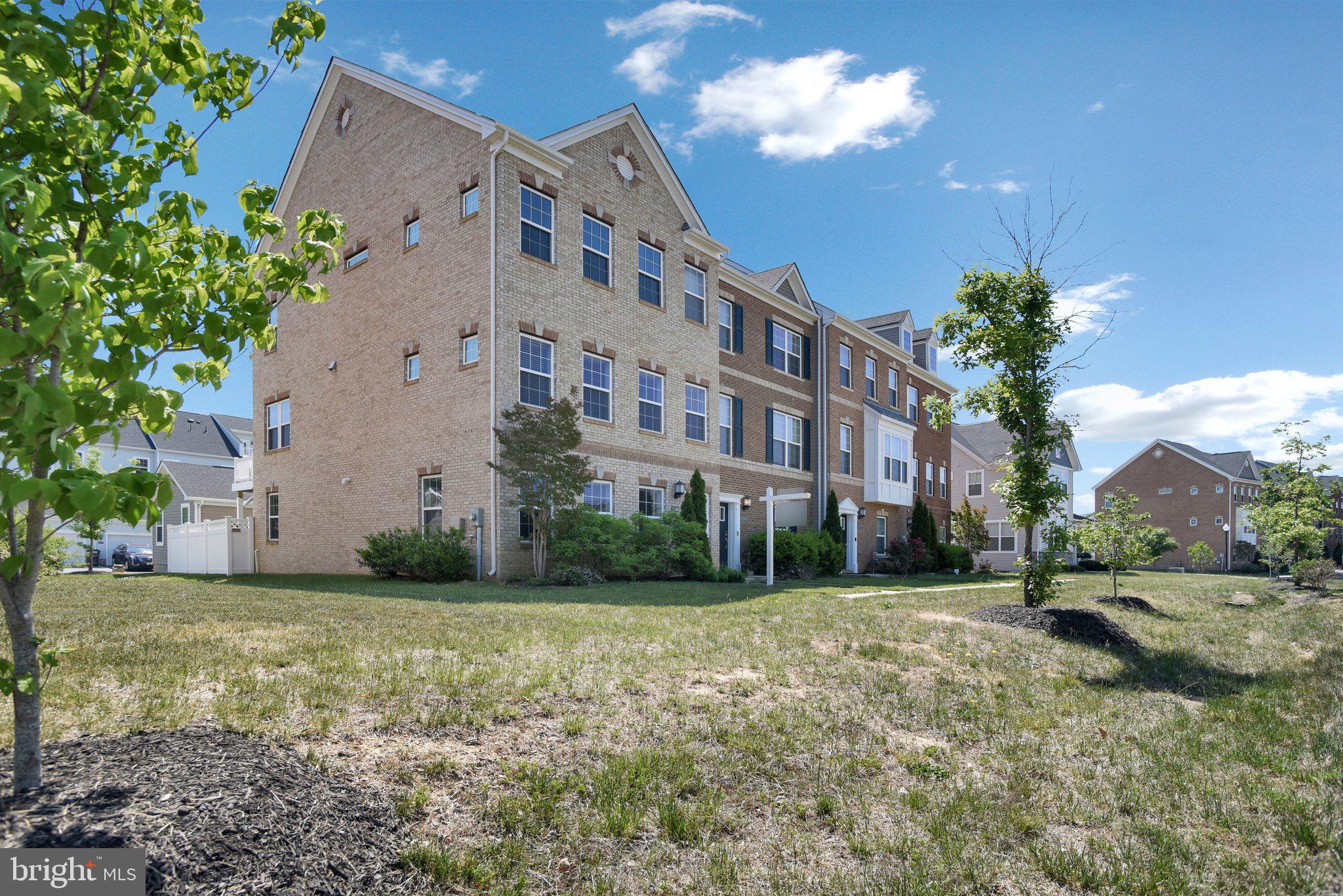 11198 ST LUKE DRIVE