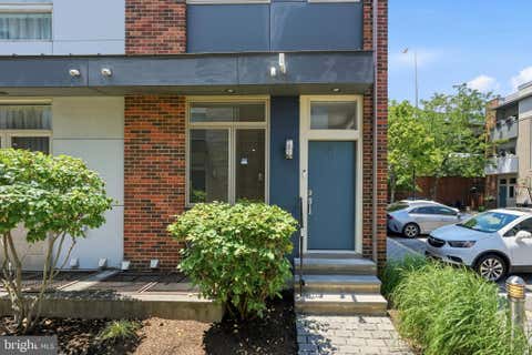 Townhouse For Sale - 412 N Front Street #27<br/> PHILADELPHIA, PA 19123
