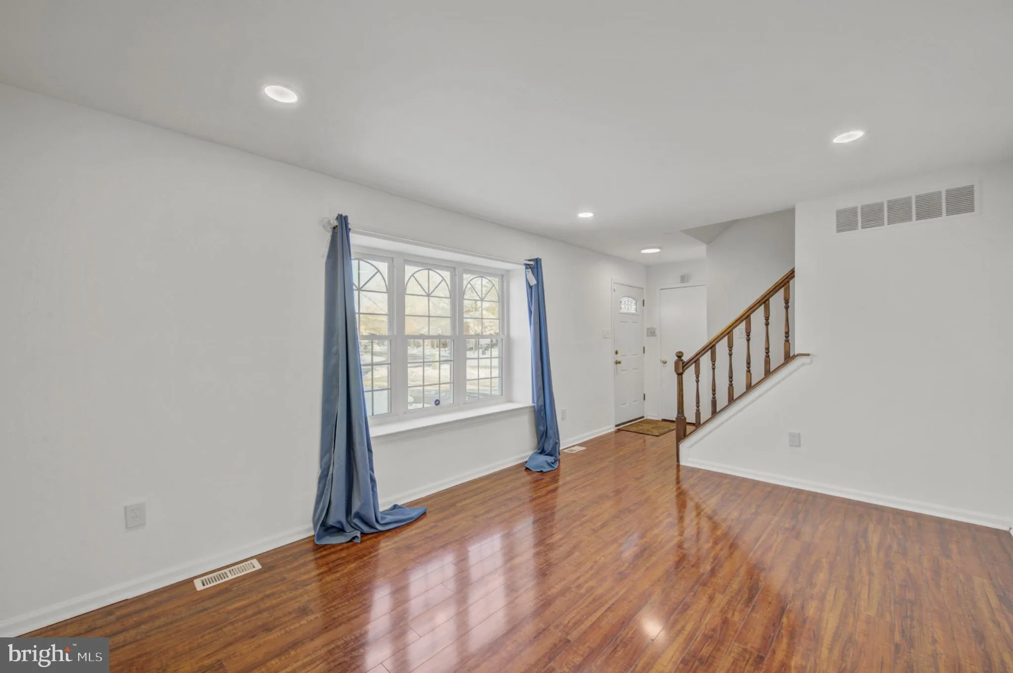 Sicklerville, New Jersey 08081, United States, 3 Bedrooms Bedrooms, ,3 BathroomsBathrooms,Residential,Active,256755