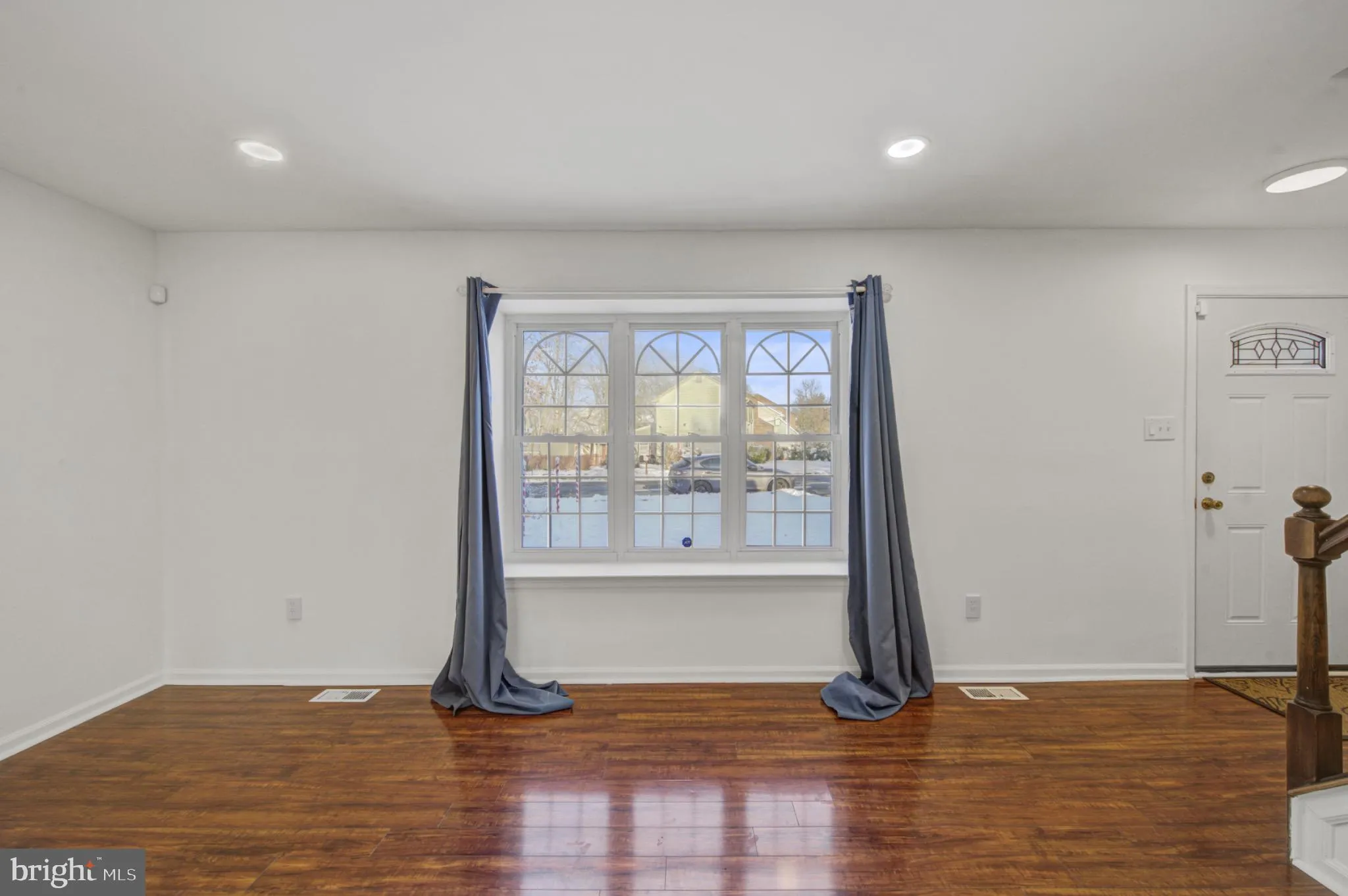 Sicklerville, New Jersey 08081, United States, 3 Bedrooms Bedrooms, ,3 BathroomsBathrooms,Residential,Active,256755